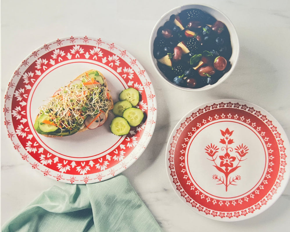 Martha Stewart Geometric Dinnerware Set (12-Piece) - Red/White