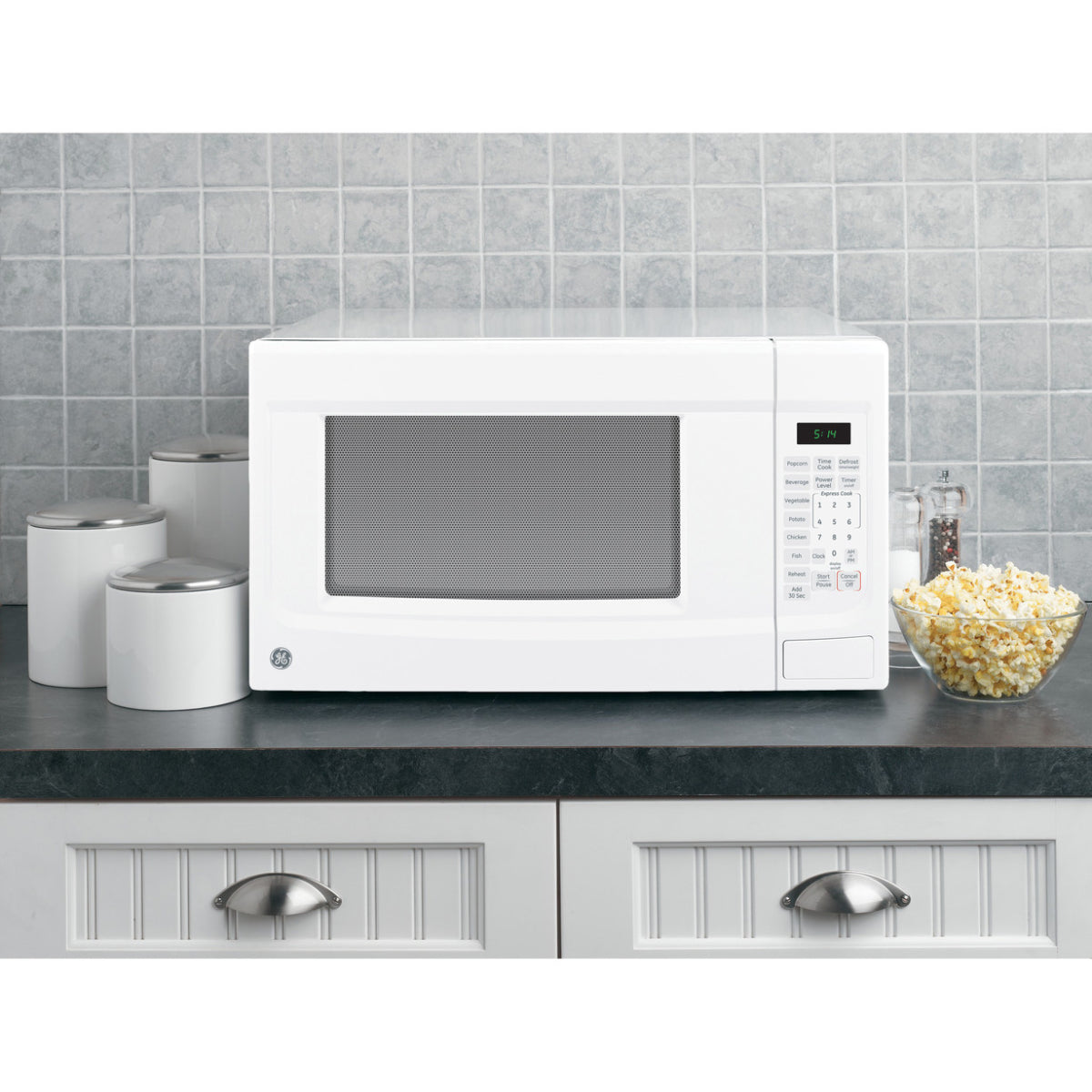 GE GCST14S1WWW 1.4 cu. ft. Countertop Microwave Oven - White