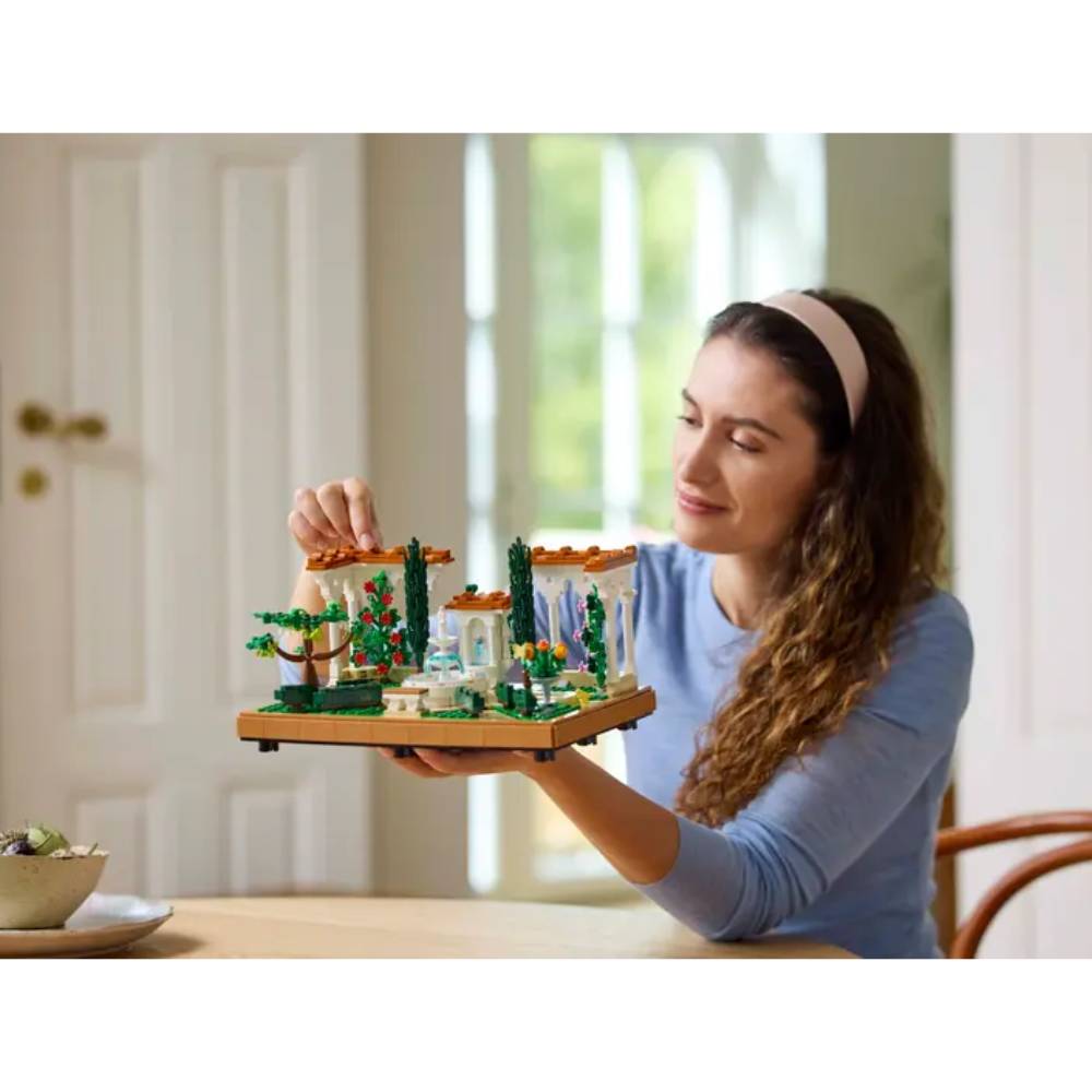 Lego Icons Fountain Garden Building Toy Set (1302-Pieces)