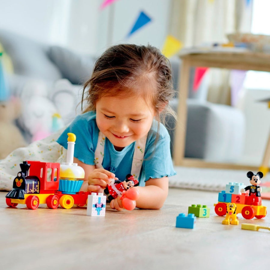 Juego de construcción de tren de cumpleaños de Mickey y Minnie LEGO DUPLO (22 piezas)