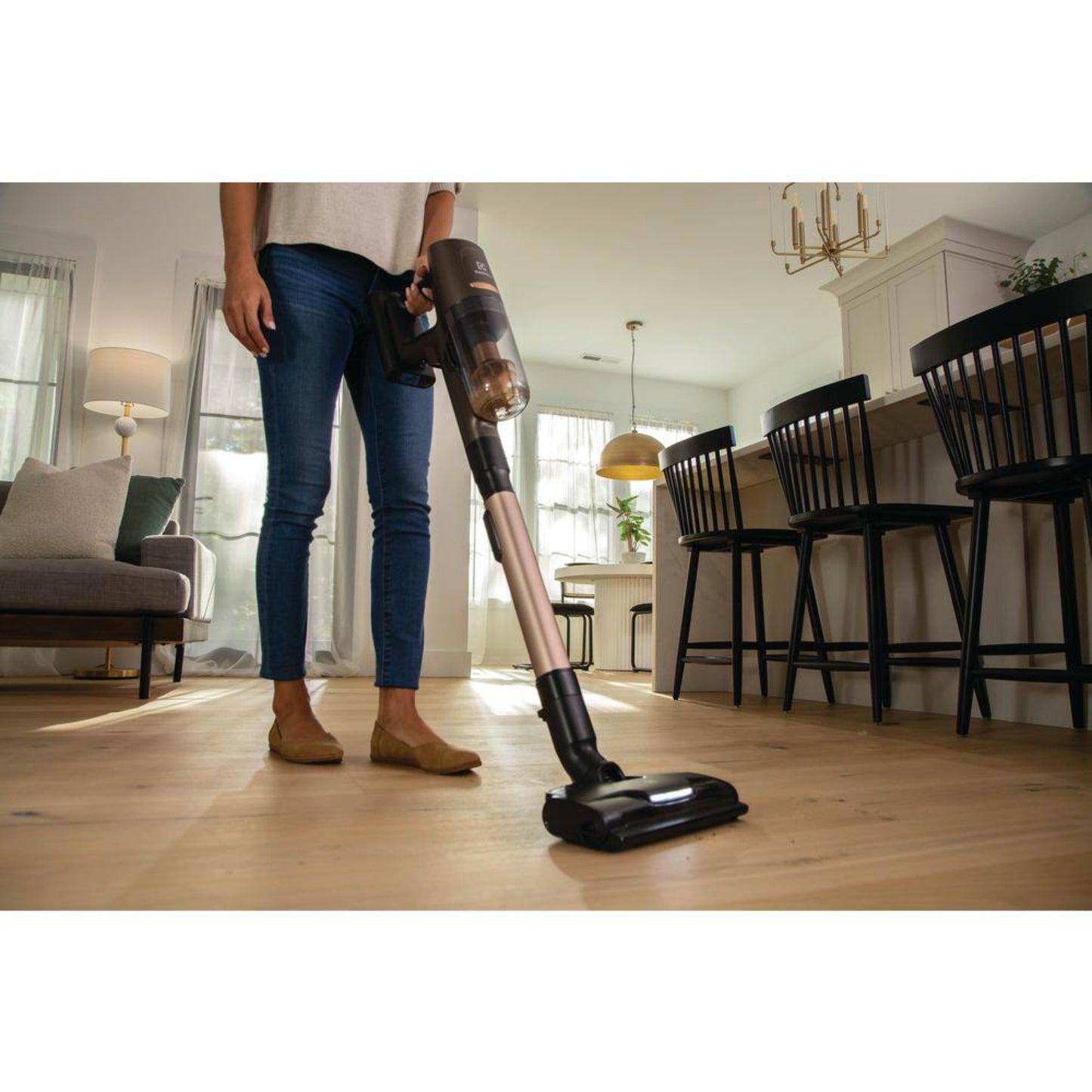Electrolux EHVS85W3AM Ultimate800 Complete Home Cordless Stick Vacuum - Mahogany Bronze