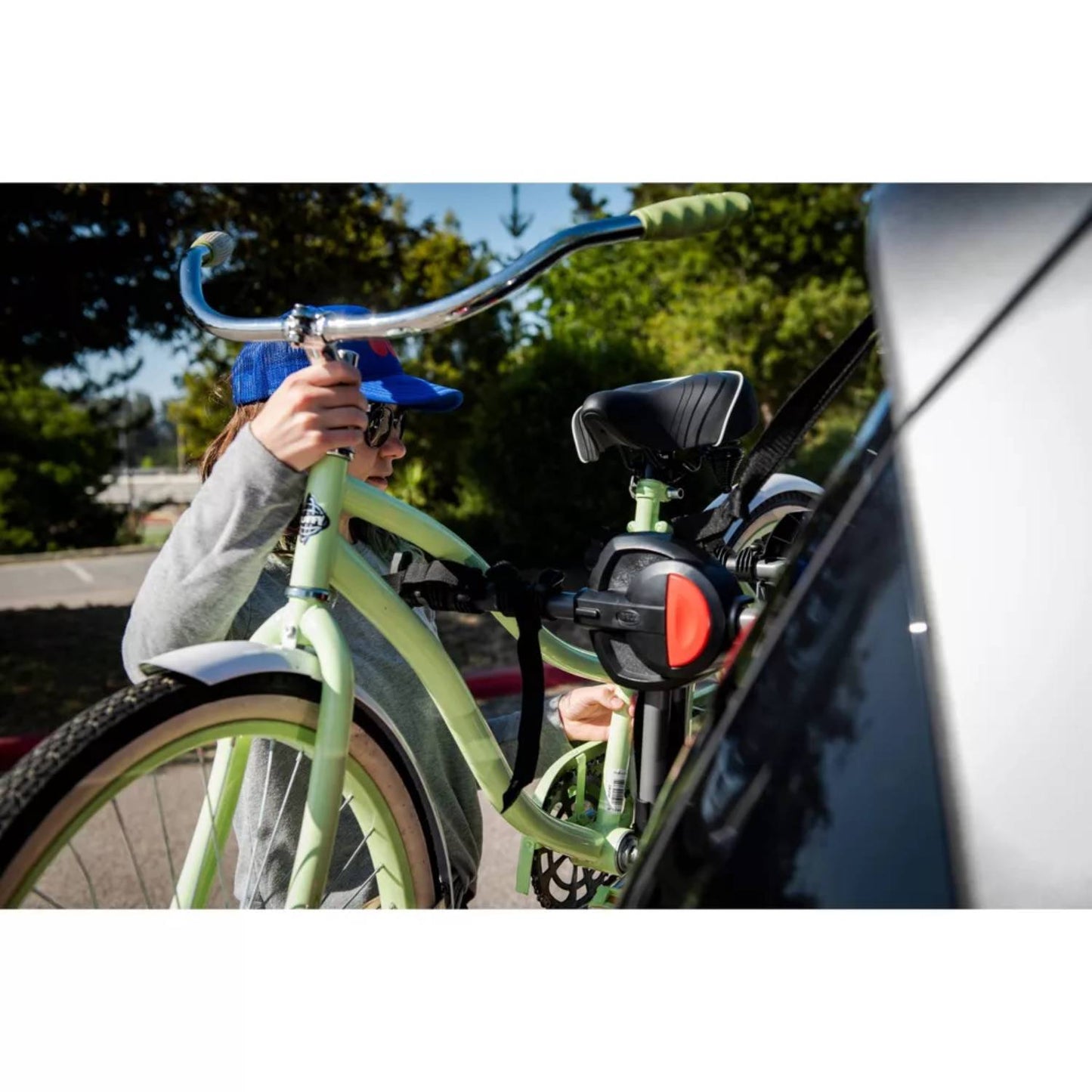 Portabicicletas para baúl de dos bicicletas Bell Cantilever 200, color negro