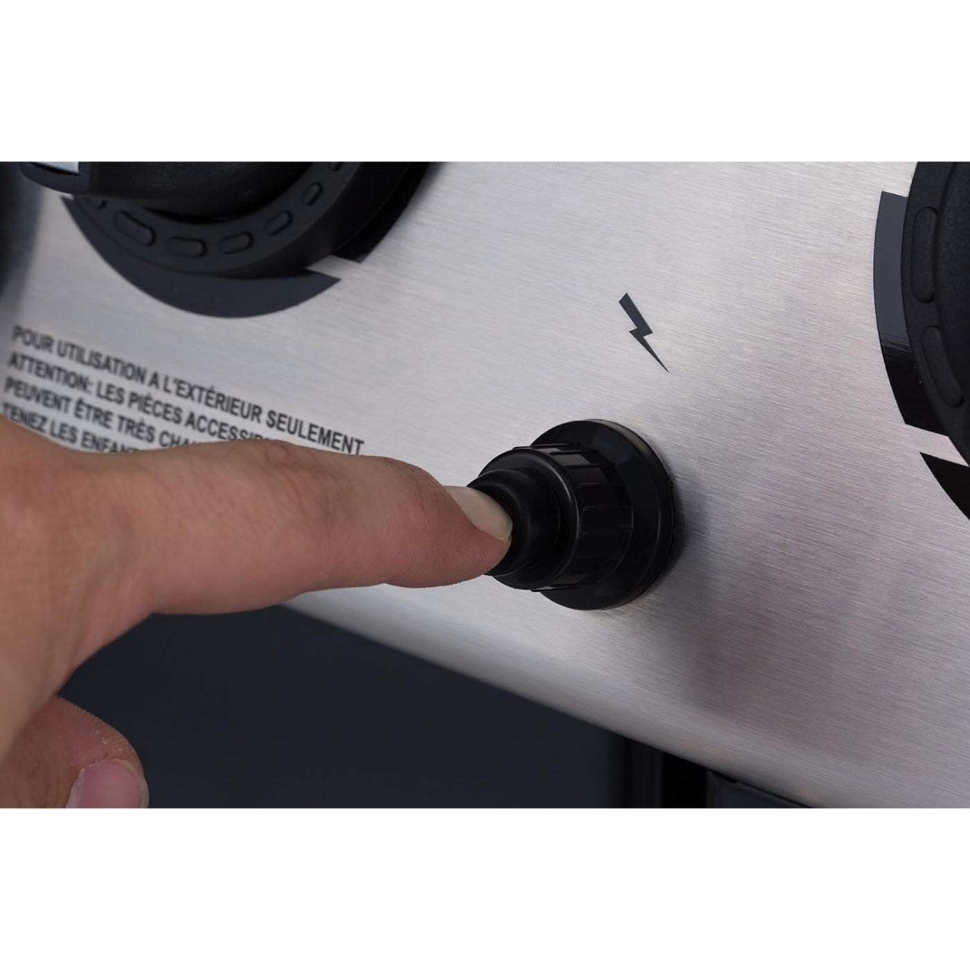 Broil King Gem 320 814154 Liquid Propane Grill with Rust Resistant - Stainless steel/Black - Curacao