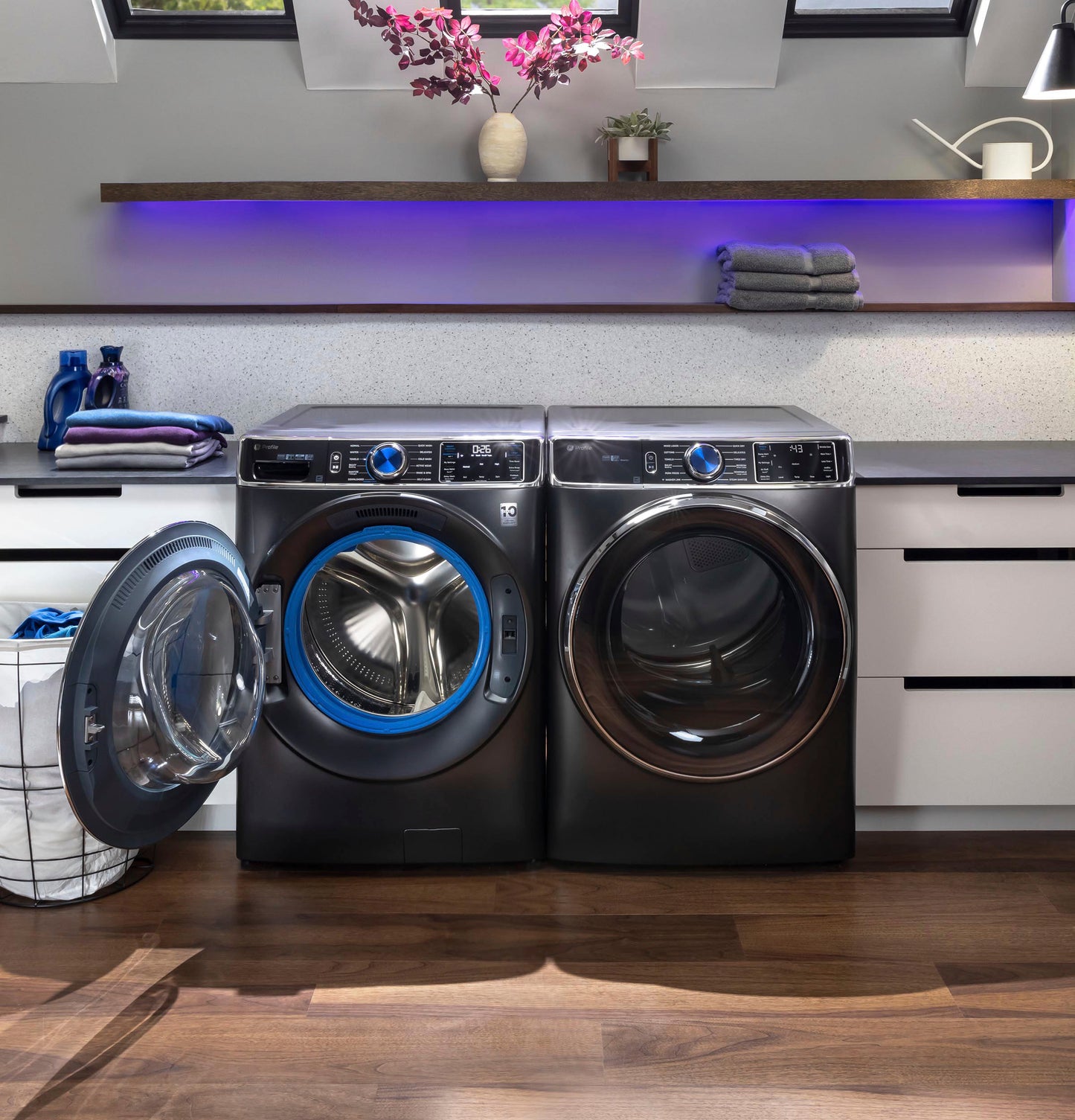 GE Profile - 5.3 cu. ft Smart Front Load Steam Washer with Vent System & Microban Antimicrobial Technology - Carbon Graphite