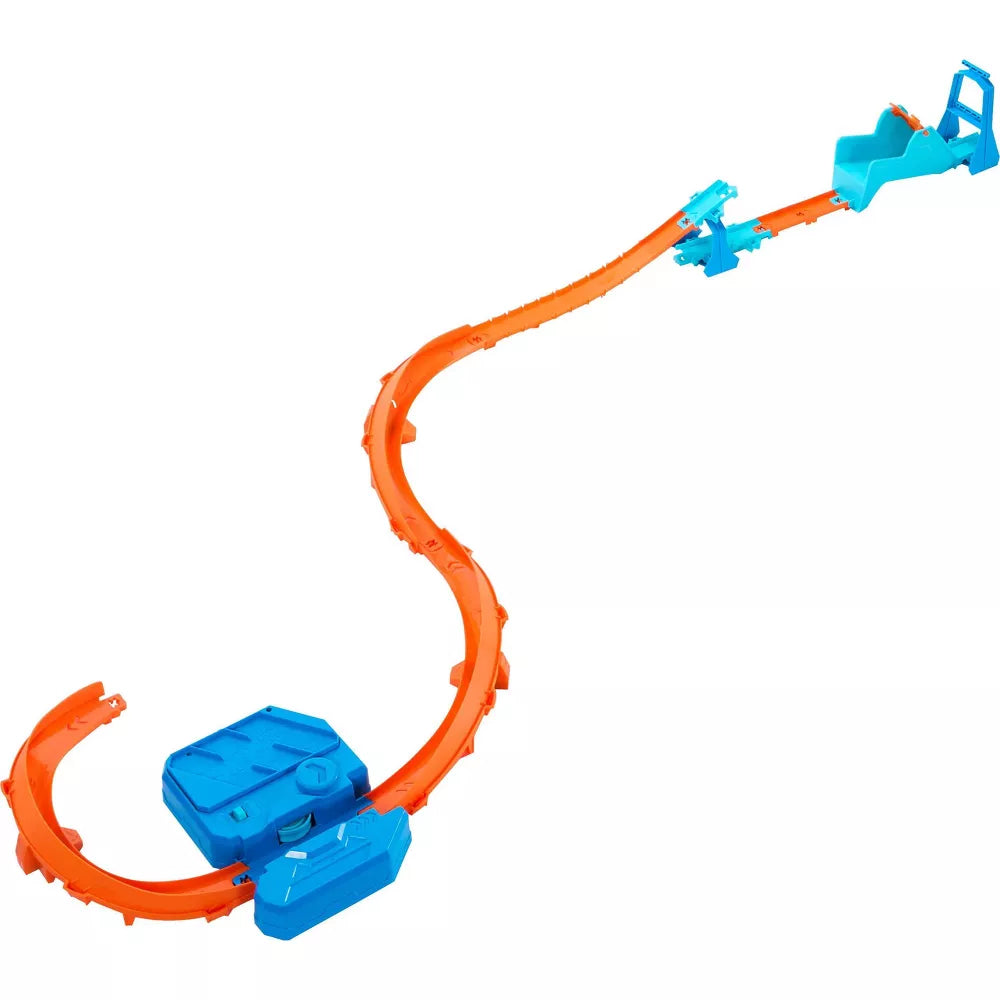 Mattel Hot Wheels Track Creator Boosted Jump Speedway Set with 1:64 Scale Toy Car and Motorized Booster
