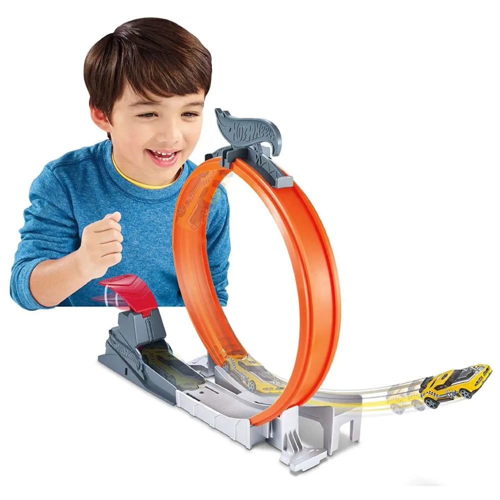 Hot Wheels Loop Star Playset with Car - Assortment