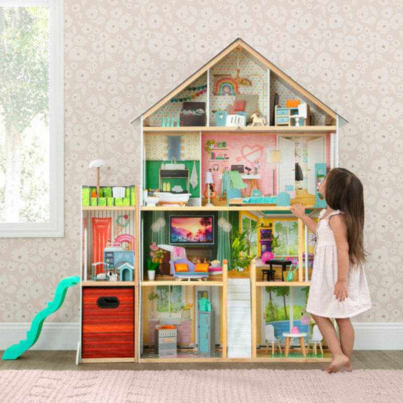 Delta Children Deluxe Maui Dollhouse with Accessories