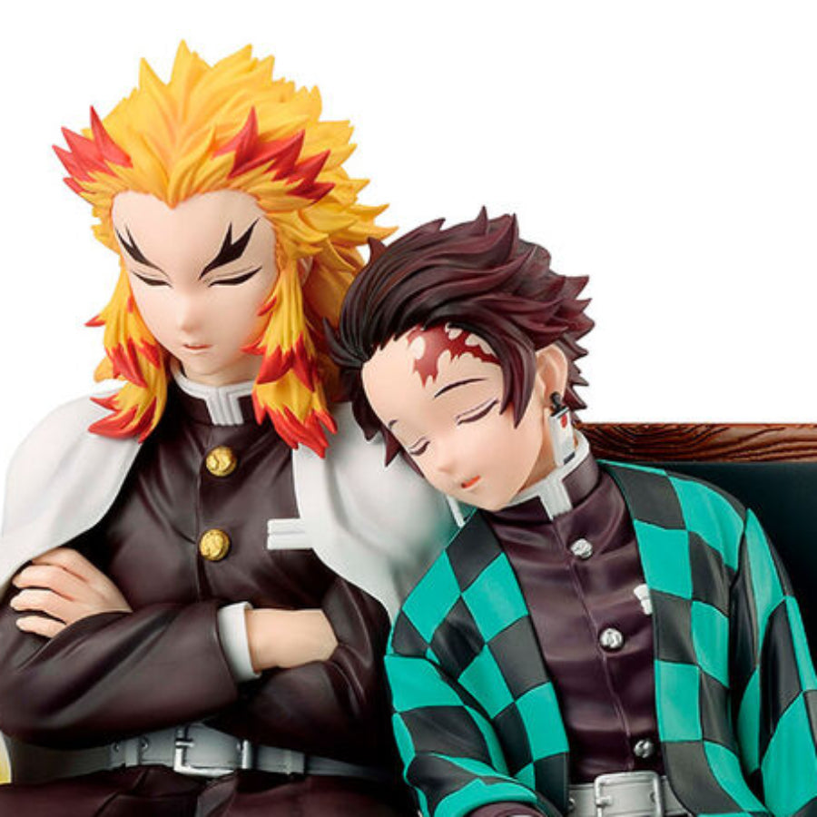 Bandai Ichibansho 6.7" Tanjiro kamado and Kyojuro Rengoku Action Figure