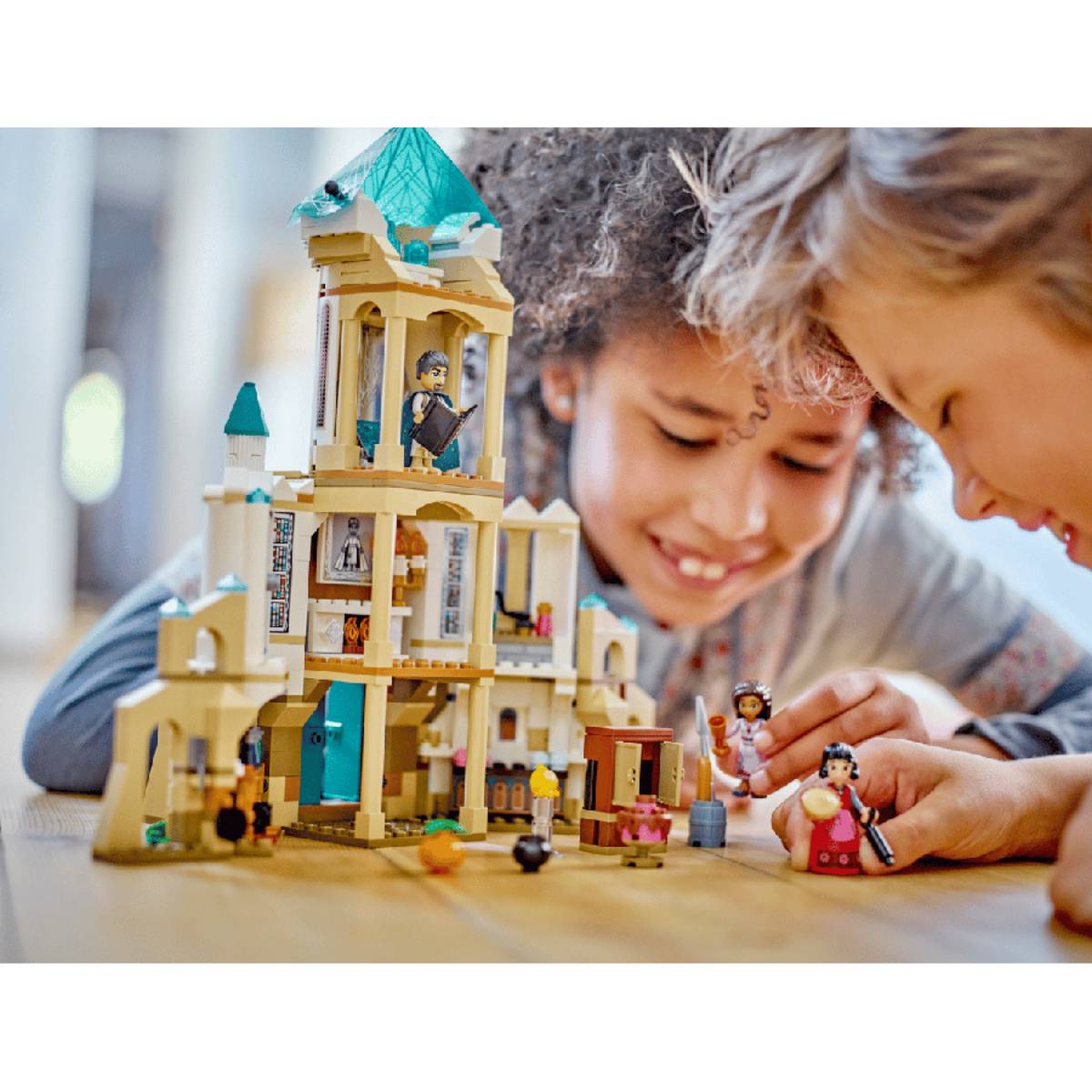 Juego de construcción LEGO Disney Princess: Castillo del Rey Magnífico (613 piezas)