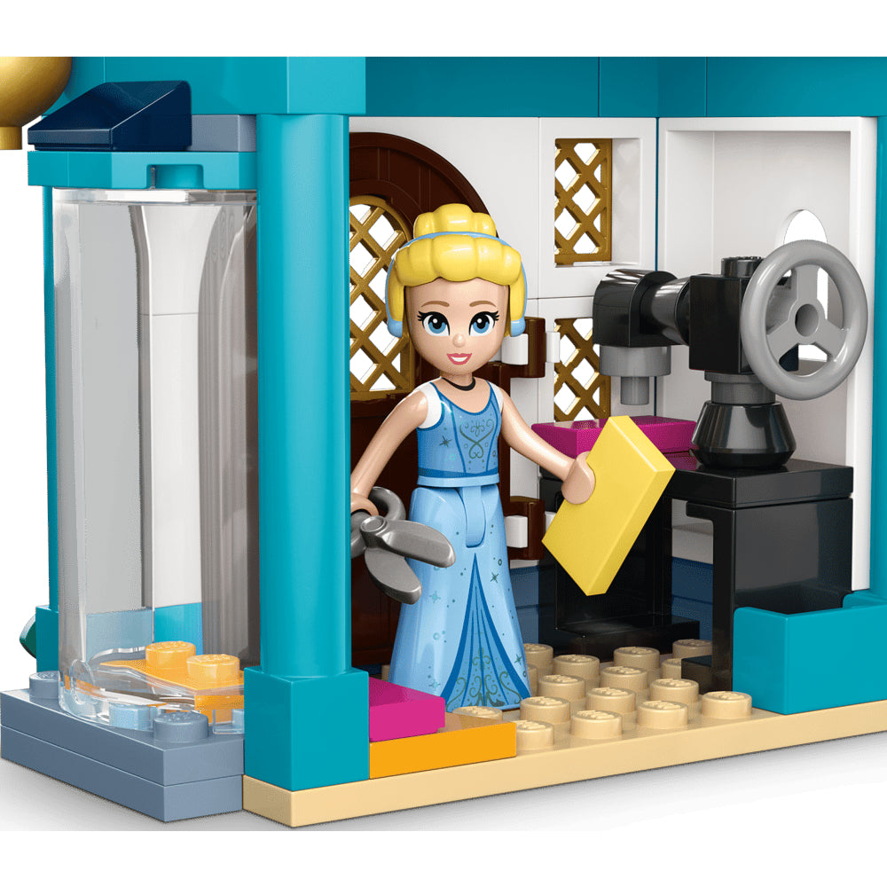 Juego de construcción LEGO Disney Princess Market Adventure (817 piezas)