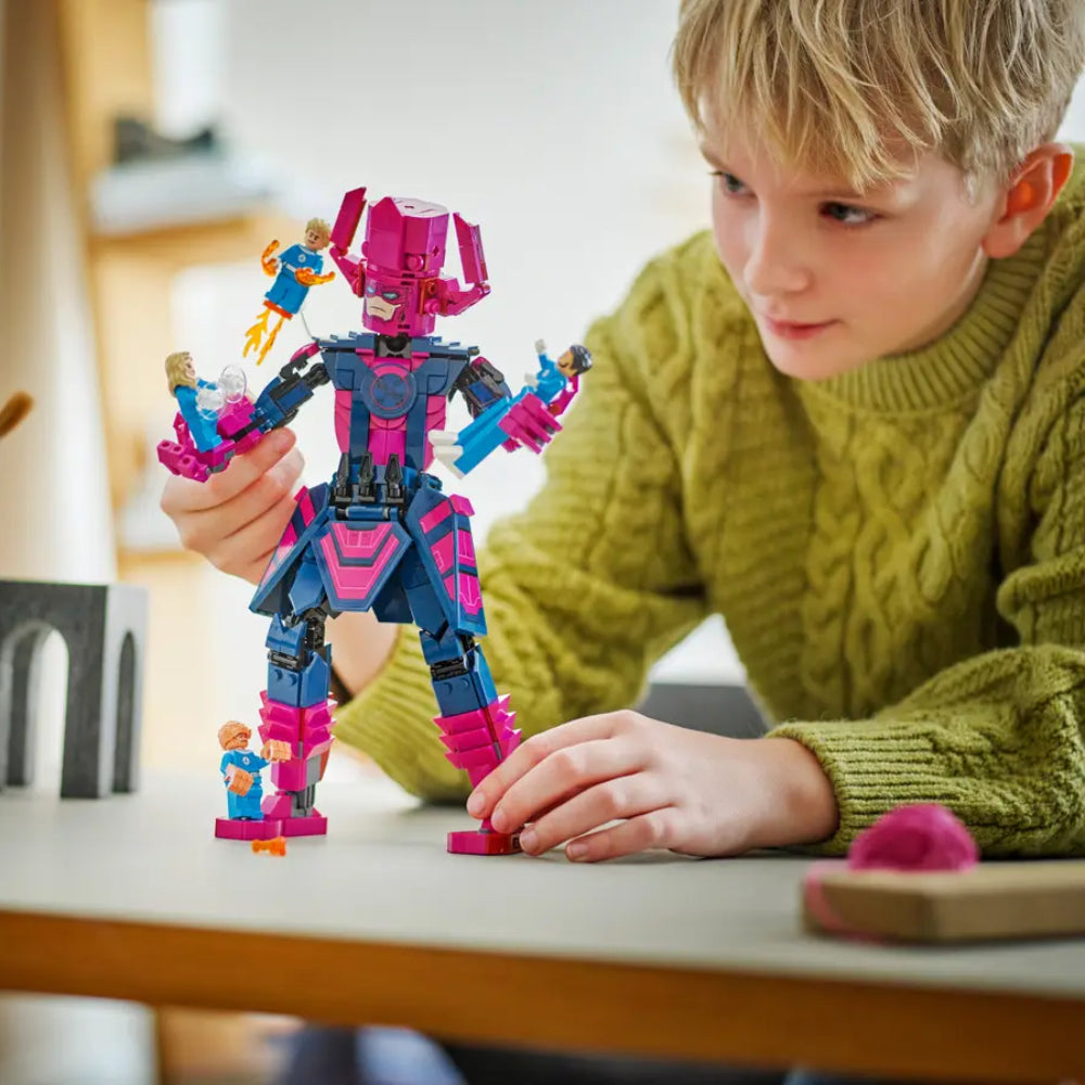 LEGO Fantastic Four vs. Galactus Construction Figure Building Set (427-Pieces)