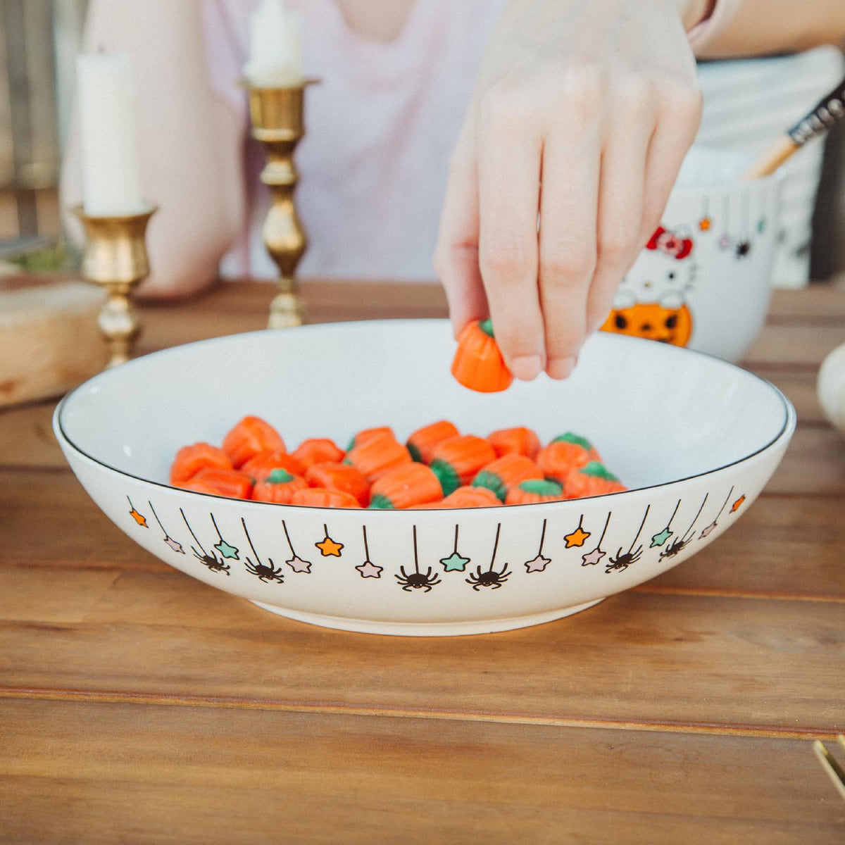 Sanrio Hello Kitty Pumpkin Boo 9" Ceramic Coupe Dinner Bowl - White