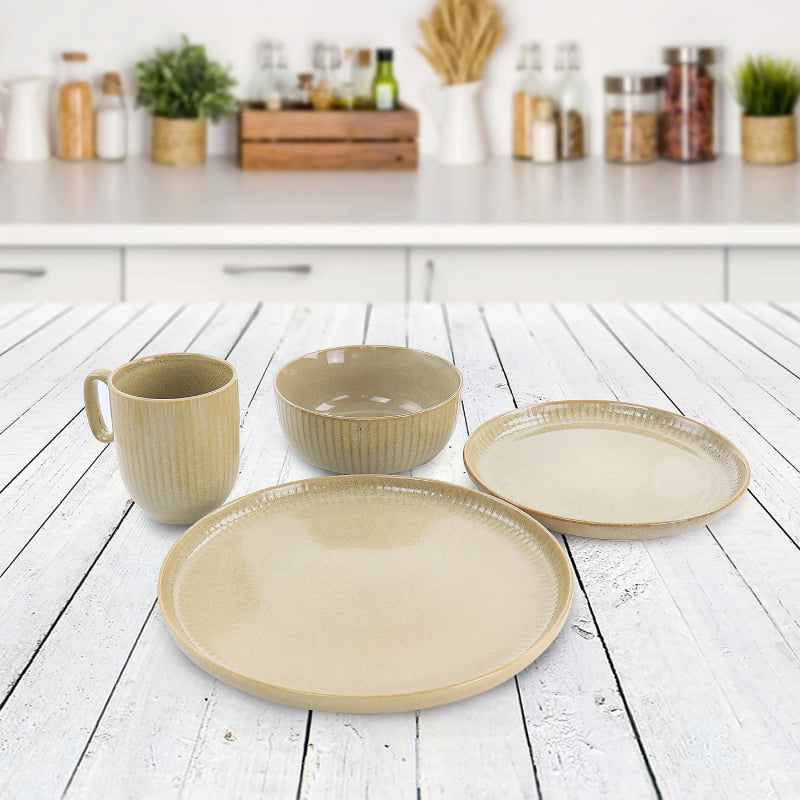 Gibson Elite Blaise Stoneware Dinnerware Set (16-Piece) - Beige