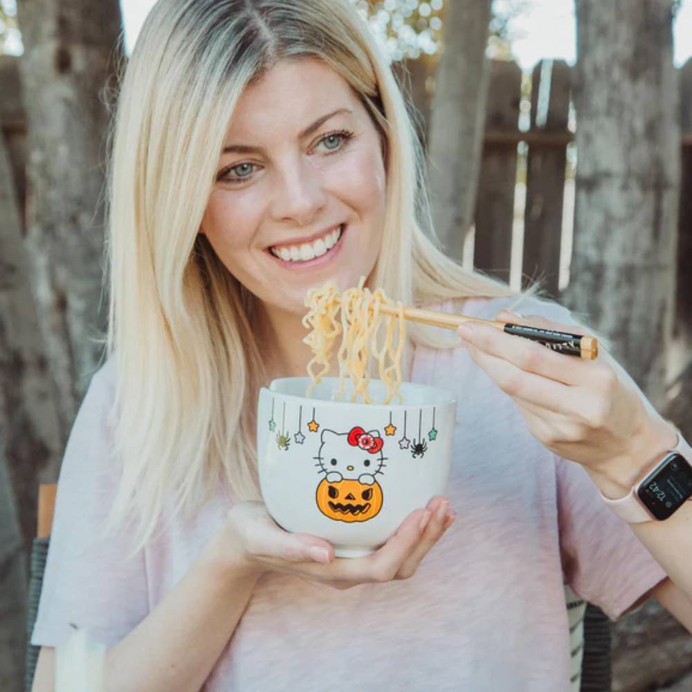 Sanrio Hello Kitty Pumpkin Boo 20 oz Ceramic Ramen Bowl and Chopstick Set