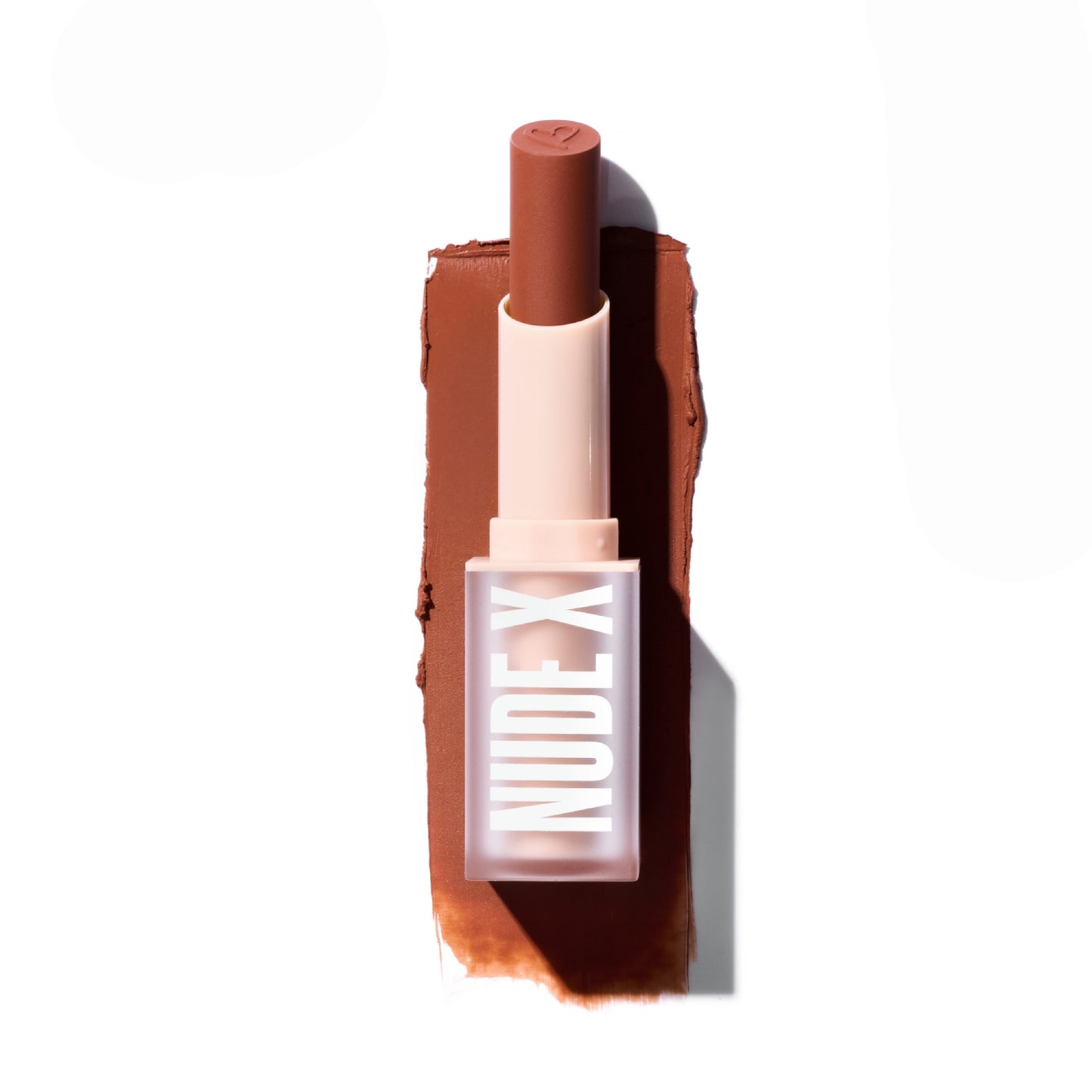Lápiz labial Nude X de Beauty Creations, 0,13 oz, Casual Lover