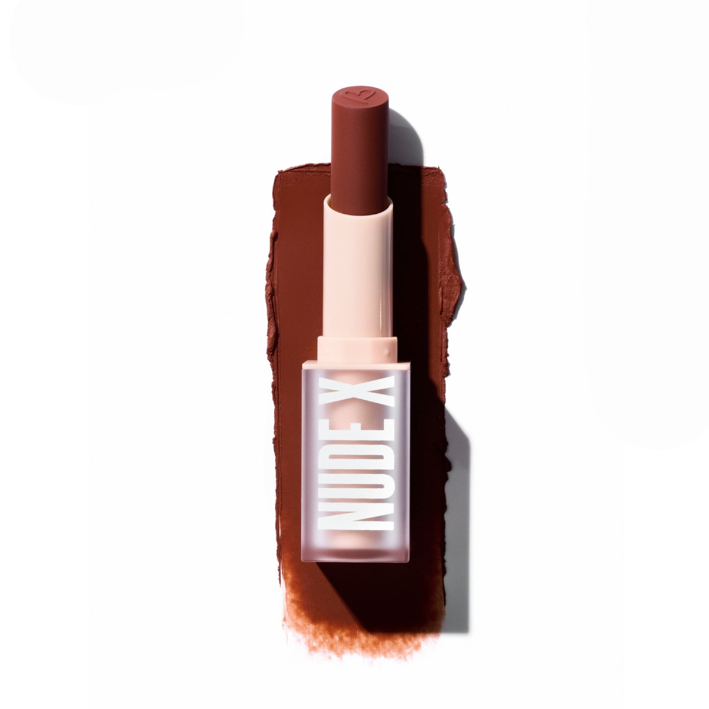 Lápiz labial Nude X de Beauty Creations, 0,13 oz, Casual Lover