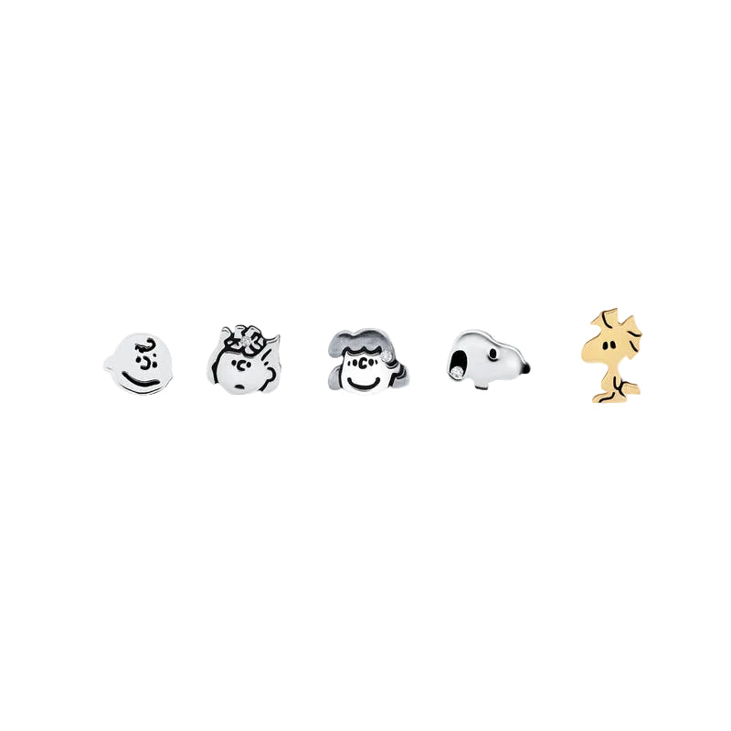 Pendientes de botón de Snoopy & The Gang con circonita cúbica de 0,2 ct para mujer de Crislu Peanuts en plata de ley 925 bañada en oro amarillo de 18 quilates