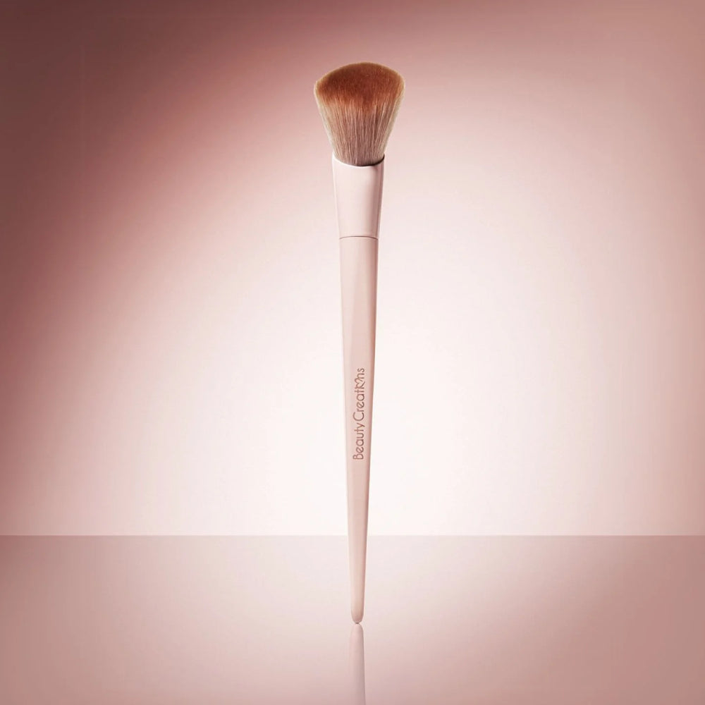 Beauty Creations Pretty Pressed Precision Powder Brush