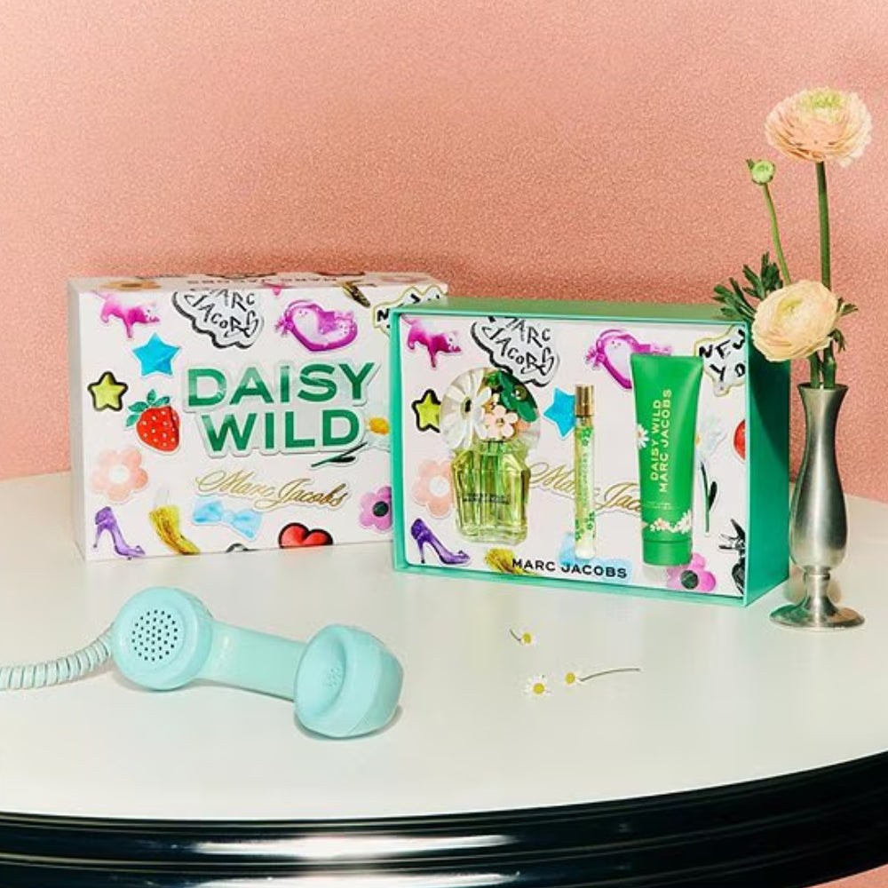 Marc Jacobs Daisy Wild Women's (3 Piece) Eau De Toilette Gift Set