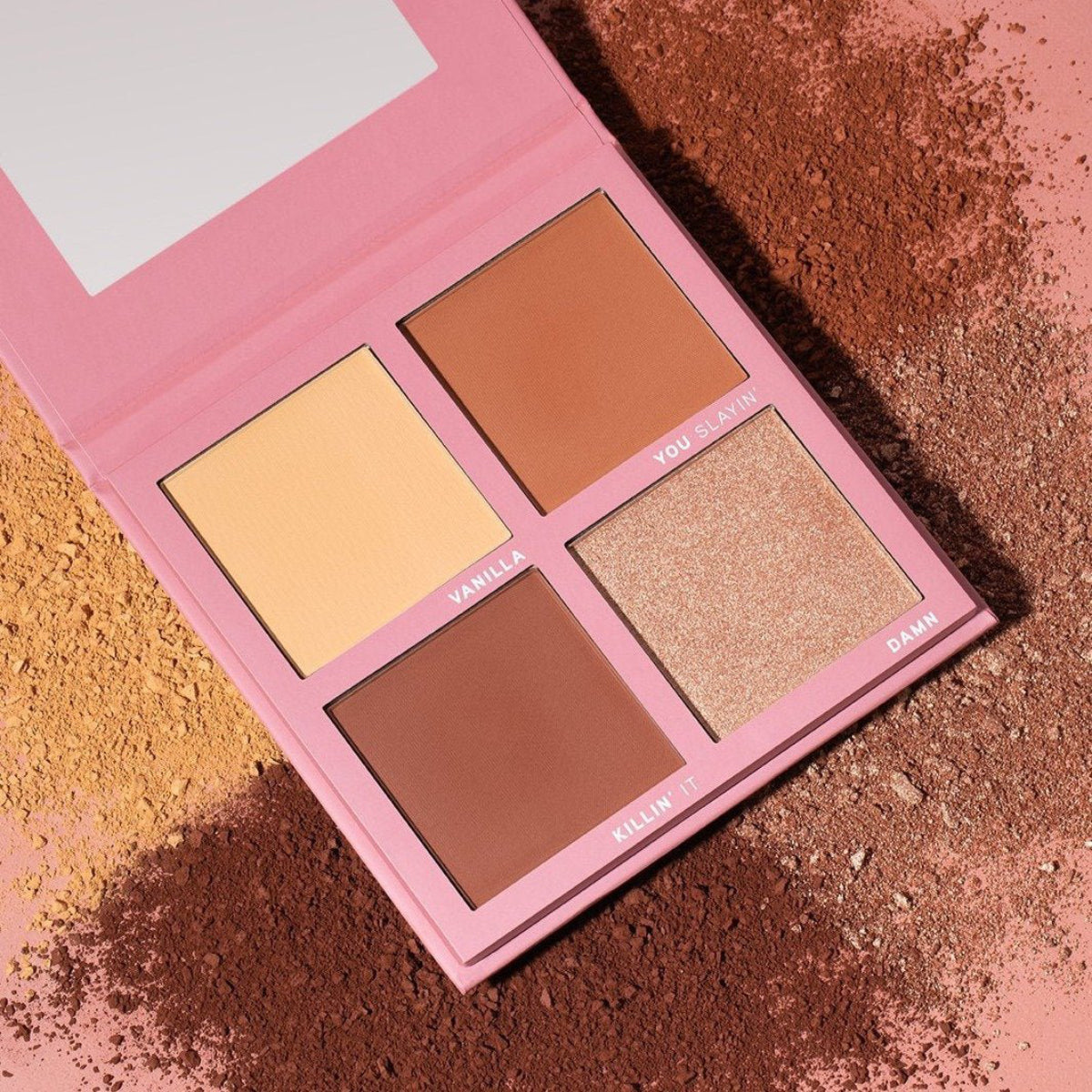 Paleta cuádruple Beauty Creations Bebella Light Snatch & Sculpt (4 tonos)