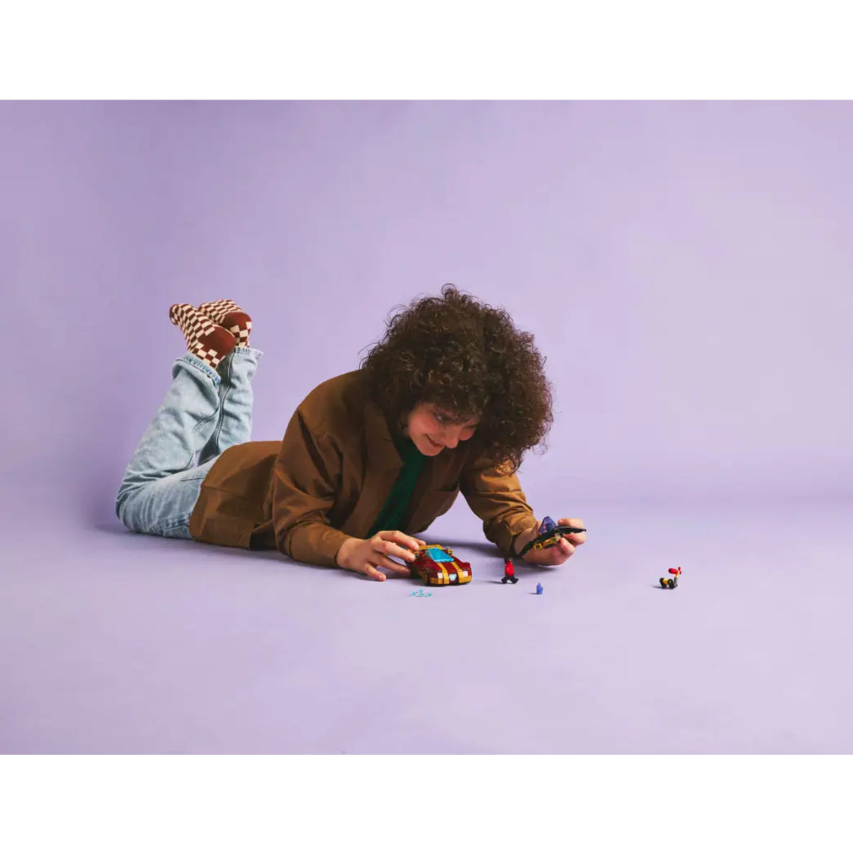 LEGO Marvel Iron Man Car & Black Panther vs Red Hulk Super Hero Building Toy Set (295-Pieces)