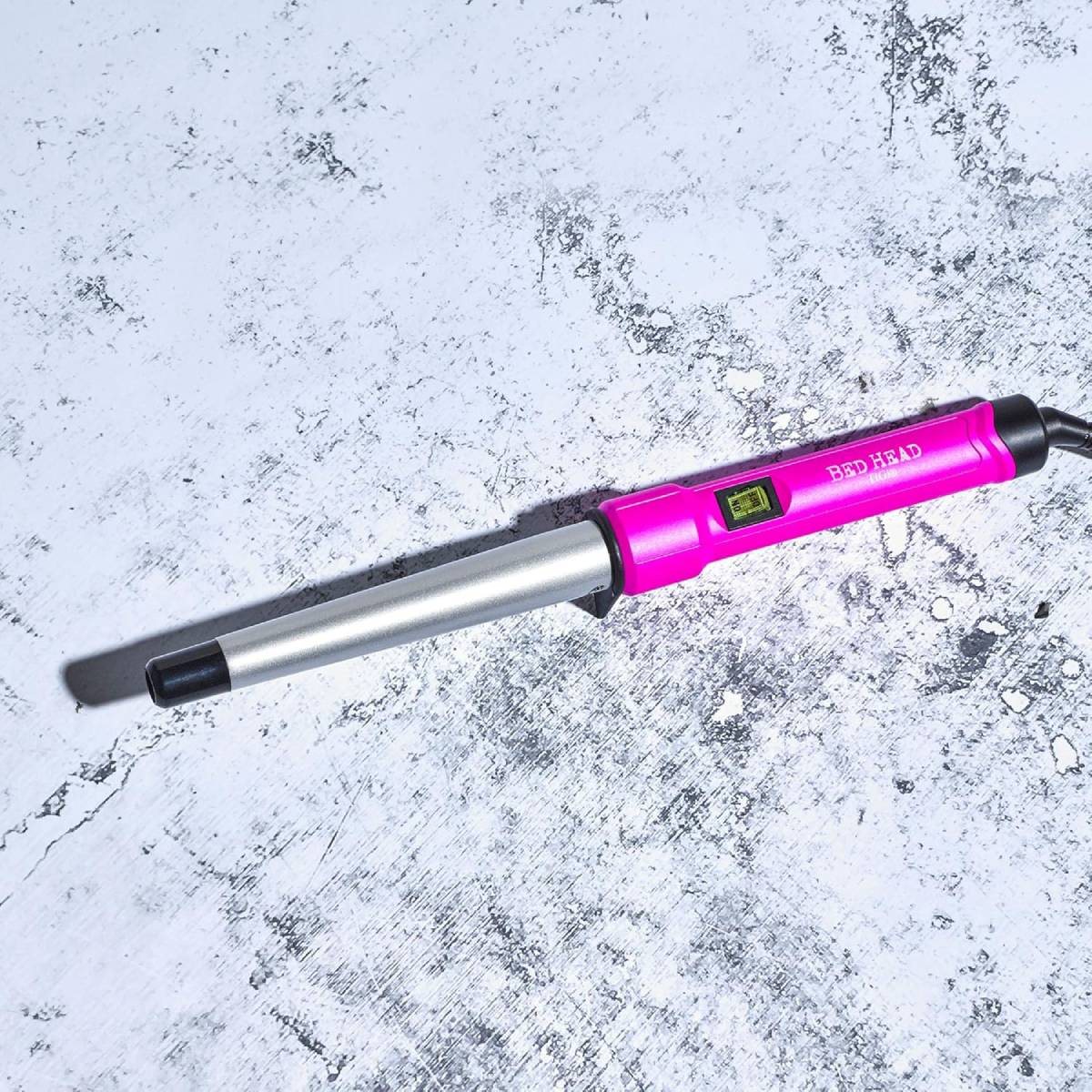 Bed Head BH388N1 Tapered Styling Iron with Protective Glove - Pink