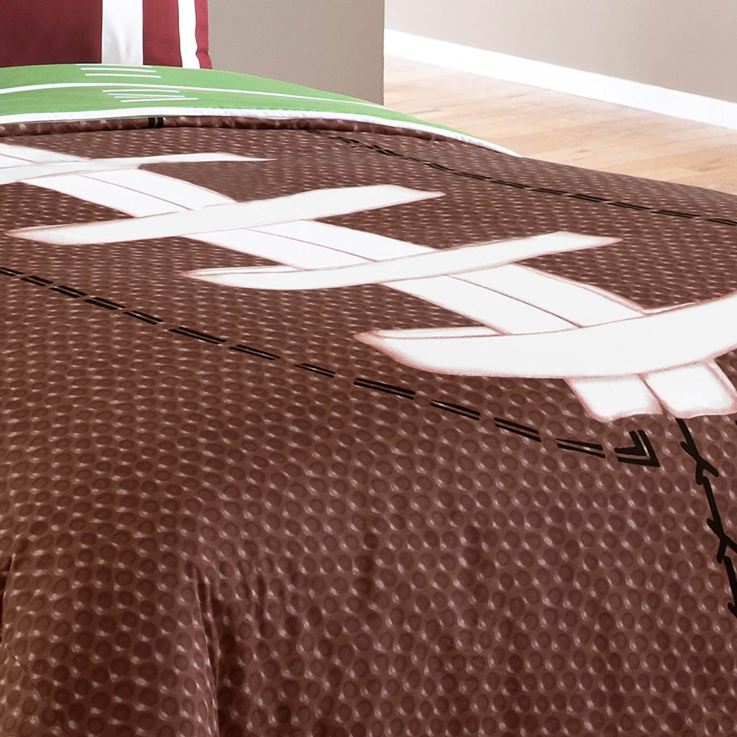 Hallmart Collectibles Field Goal 6-Piece Full Comforter Set