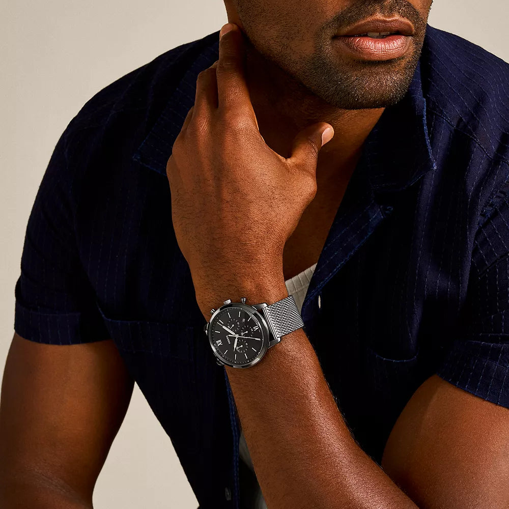 Fossil Neutra Men's 44mm Smoke Bracelet Watch - Black Dial