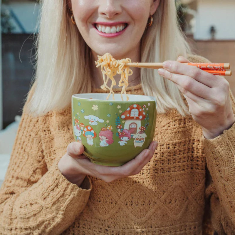 Sanrio Hello Kitty and Friends Mushroom Crew 20 oz Ceramic Ramen Bowl Set - Green