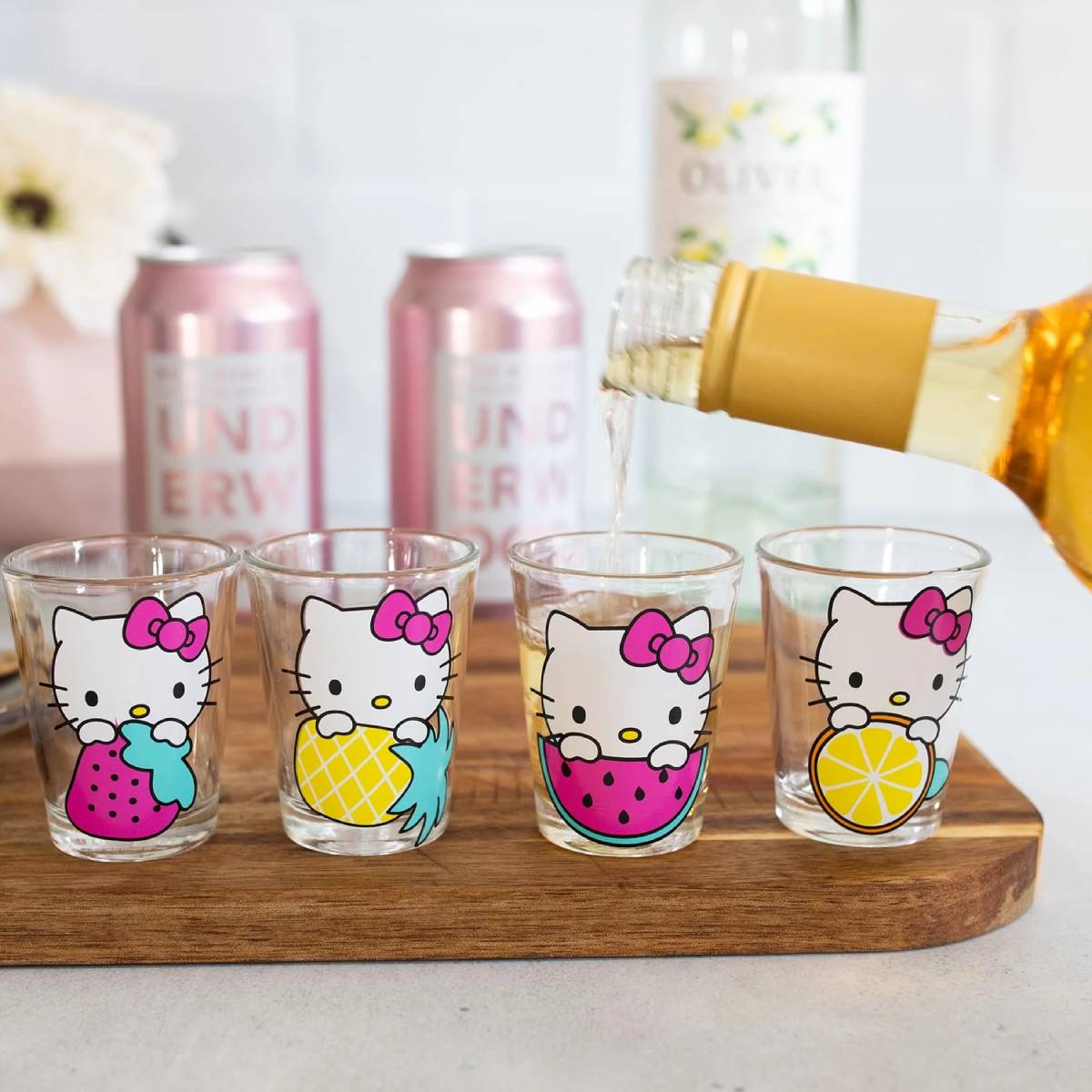 Sanrio Hello Kitty 1.5 oz Mini Shot Glasses (Set of 4) - Multicolor