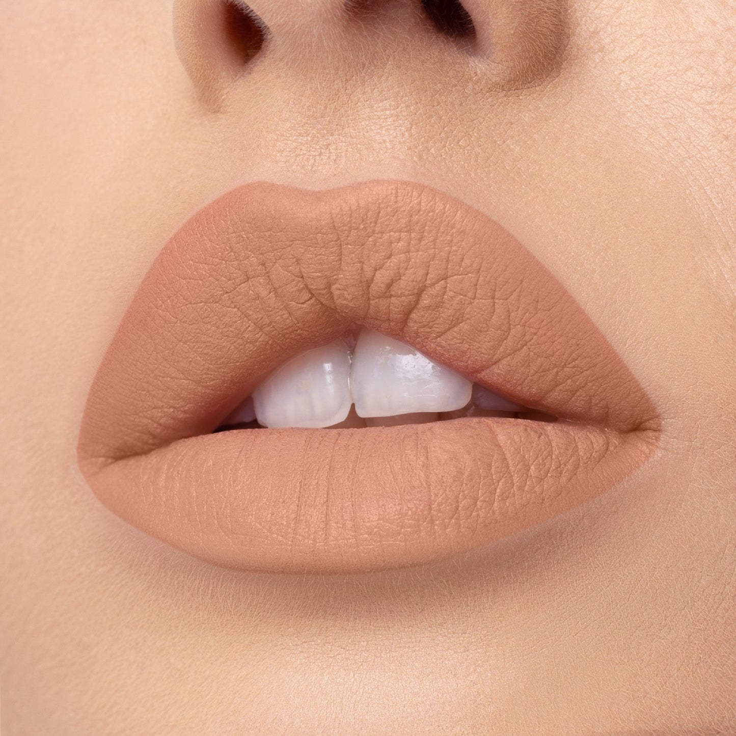 Lápiz labial Nude X de Beauty Creations, 0,13 oz, Casual Lover