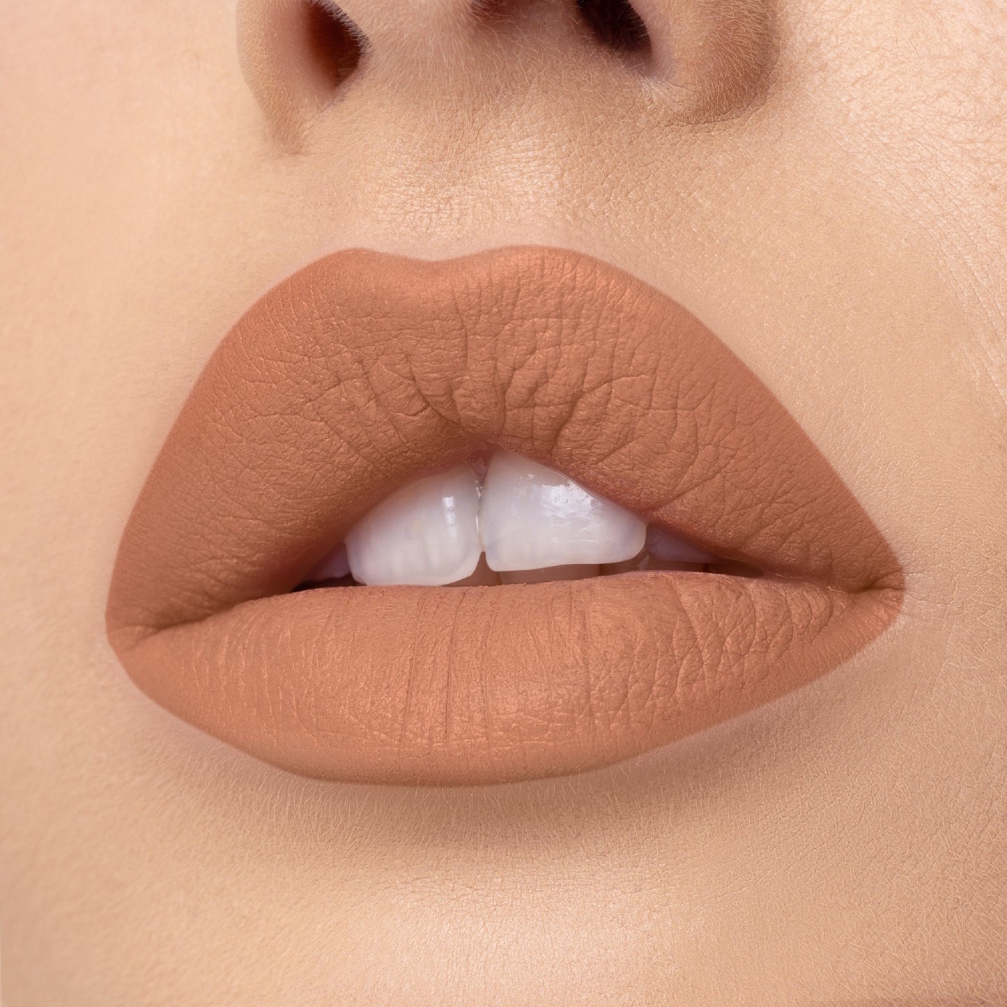 Lápiz labial Nude X de Beauty Creations, 0,13 oz, Casual Lover
