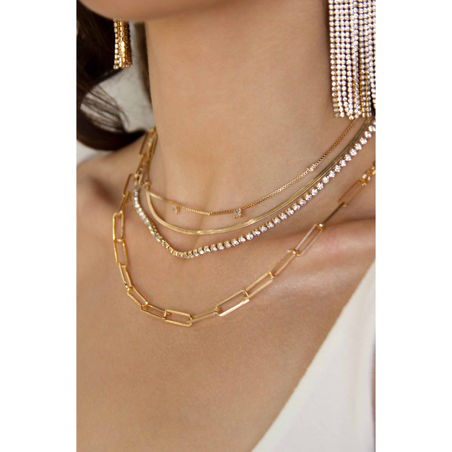 Collar de cadena y cristales mixtos de 15" de Ettika (juego de 2) en baño de oro de 18 k sobre latón y acero