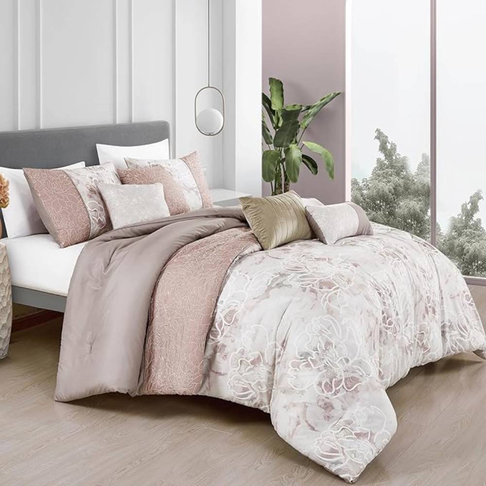 ESCA Floral Nayomi Comforter Set (7-Piece) - Pink