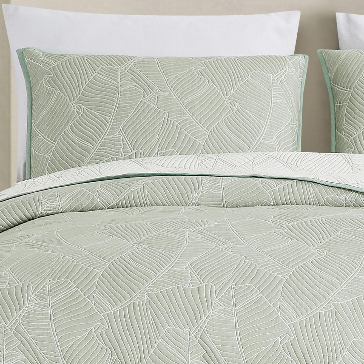 JABA Matelasse Coverlet Set (3-Piece)- Green