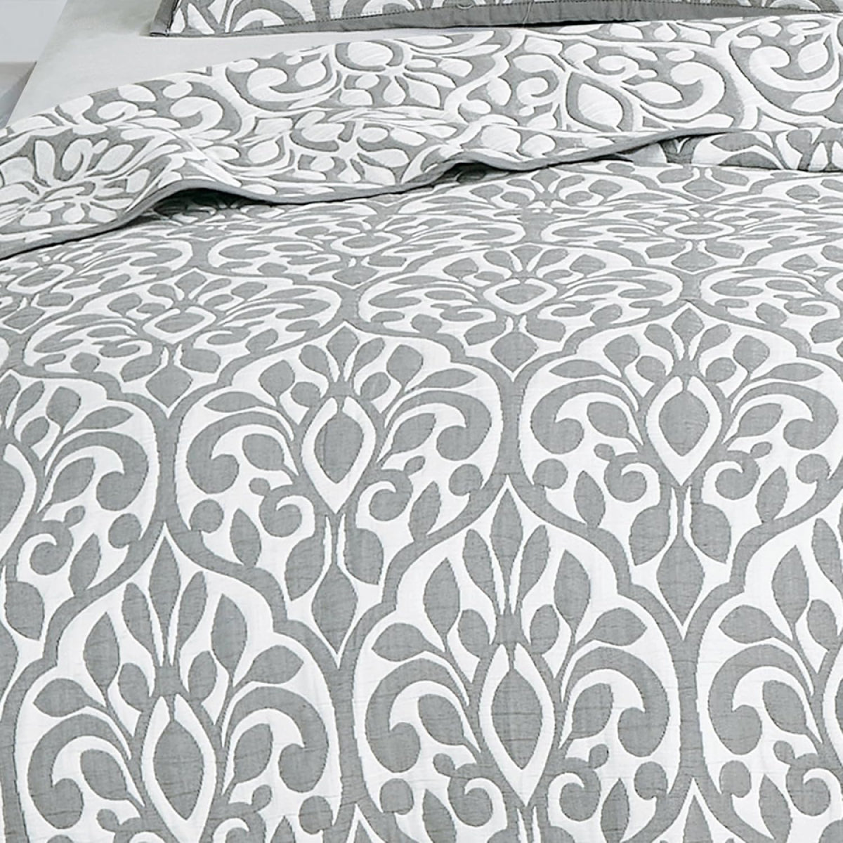 JABA Matelasse Coverlet Set (3-Piece) - Gray/White