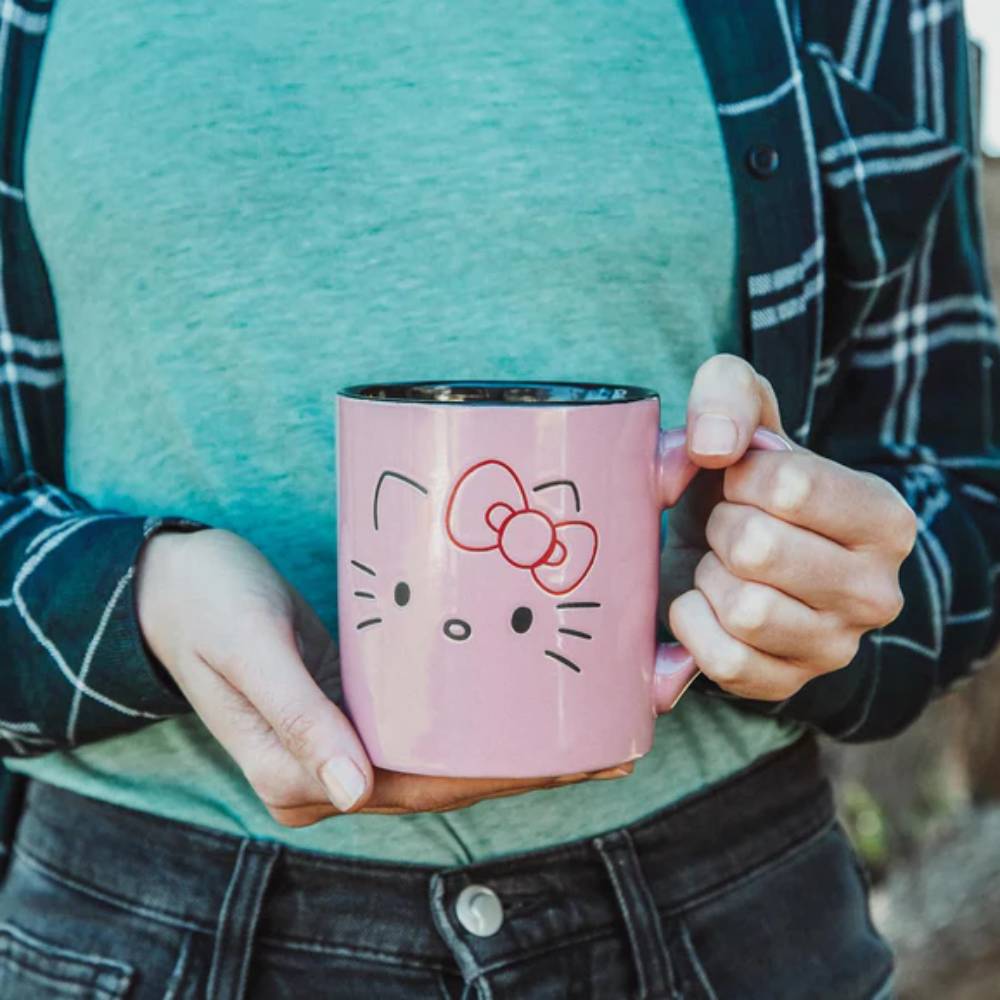 Sanrio Hello Kitty 14 oz Ceramic Wax Resist Mug - Pink