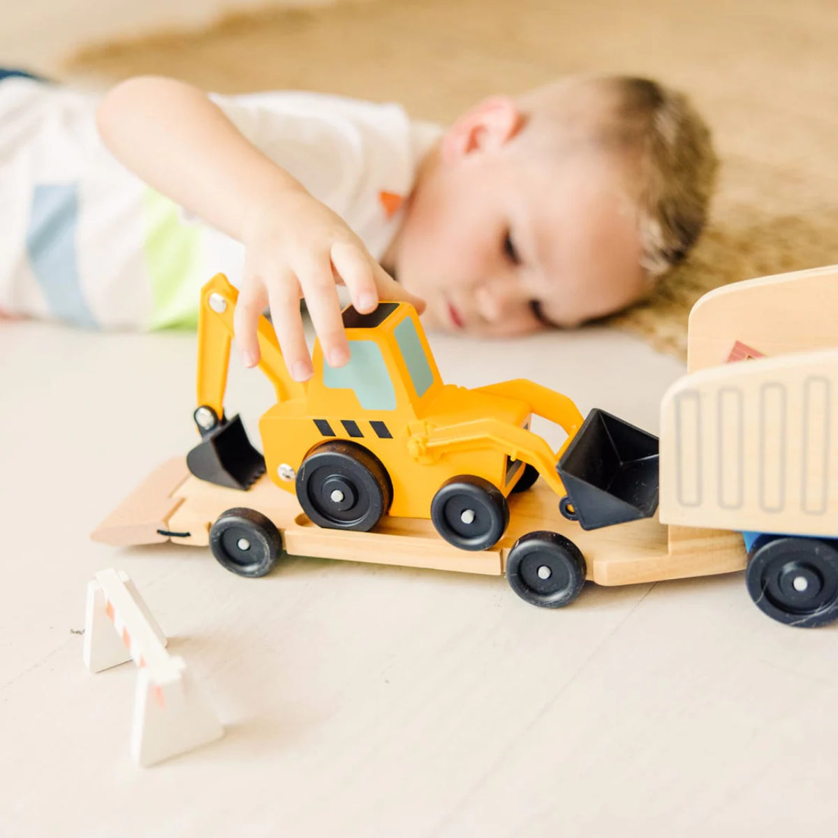 Melissa & Doug Classic Toy Dump Truck and Loader (8 Pieces)