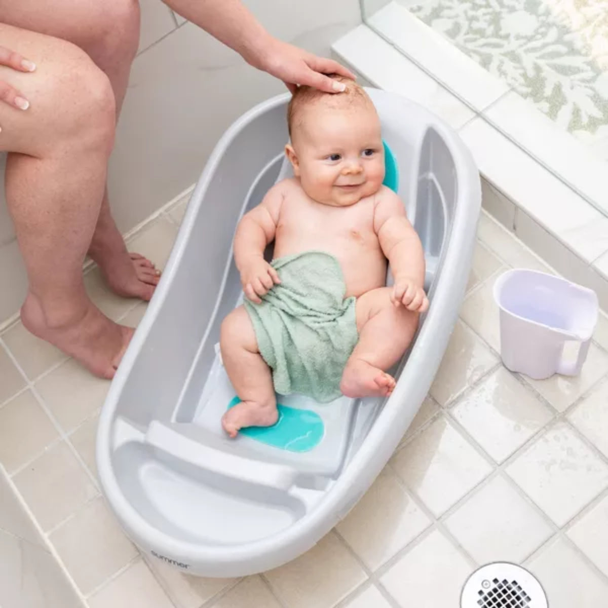 Ingenuity Summer Comfy Clean Deluxe Tub with 3-in-1 Removable Sling and Padded Backrest - Gray