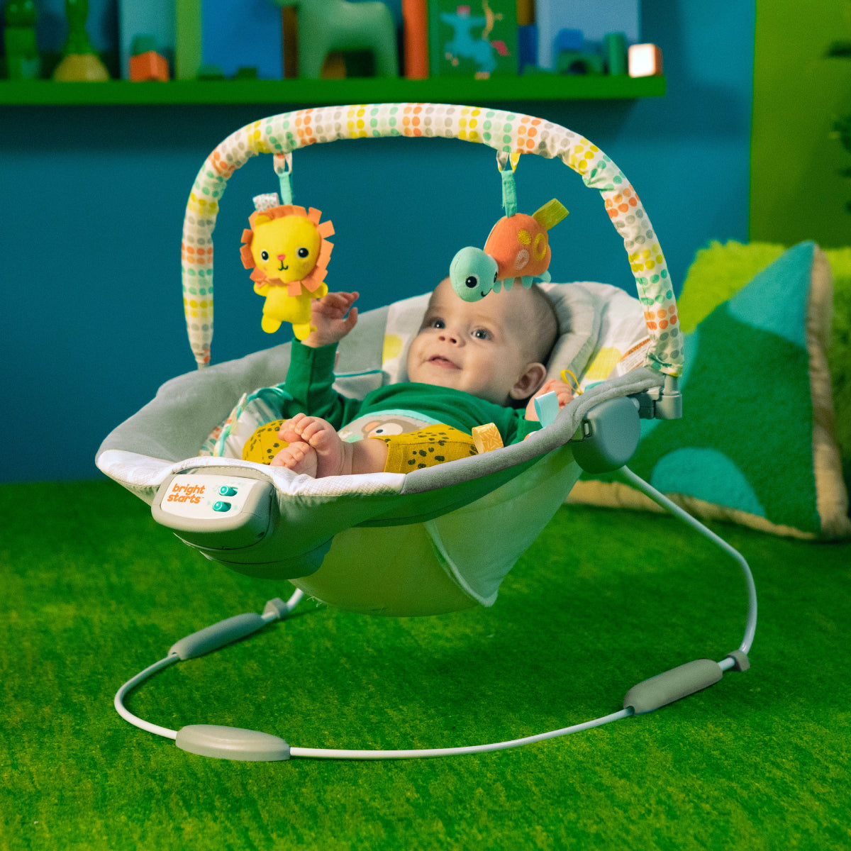 Bright Starts Bouncer Seat with Soothing Vibration and Melodies - Whimsical Wild