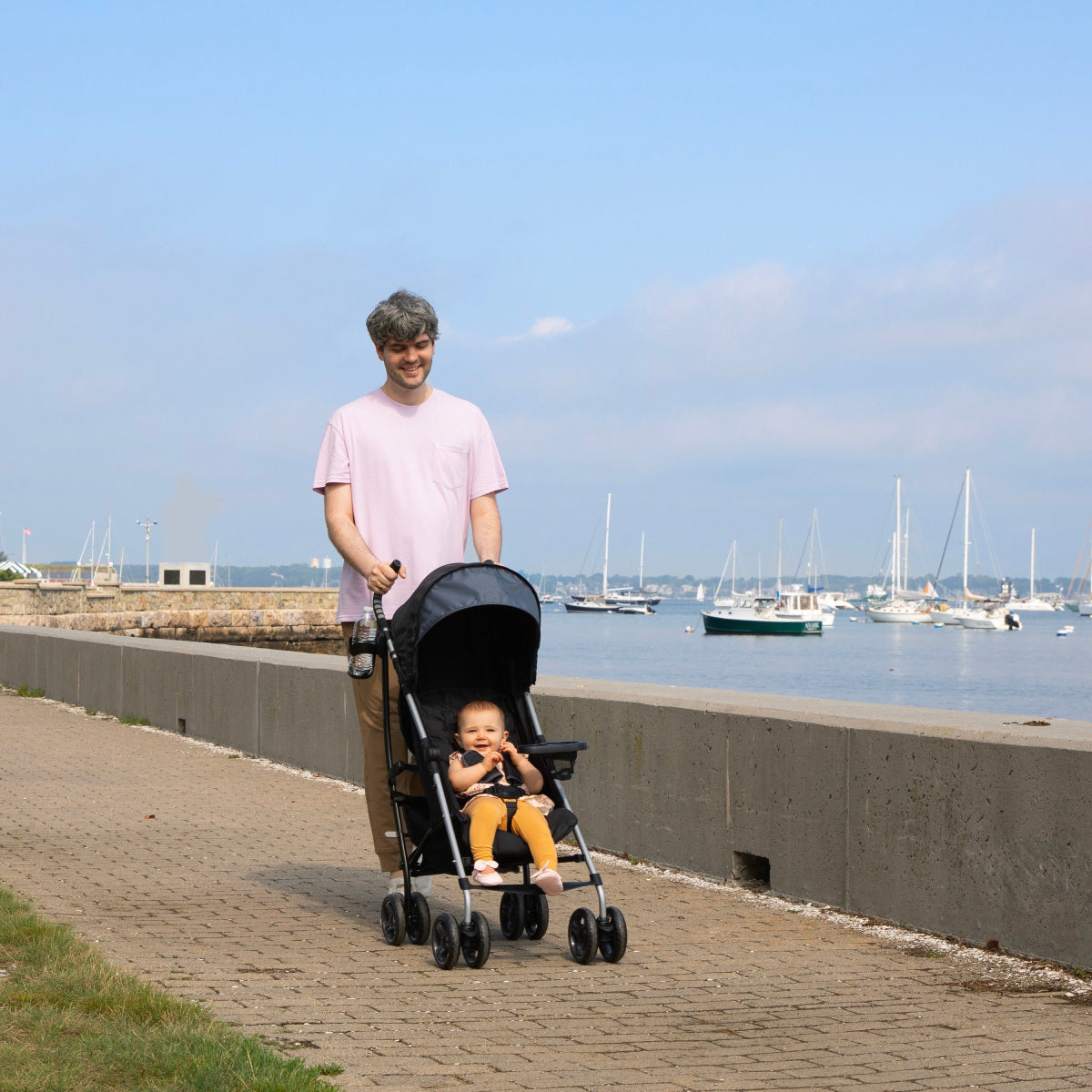 Ingenuity Summer 3Dlite Convenience Stroller with 5-Point Safety Harness and Adjustable Shoulder Straps - Black