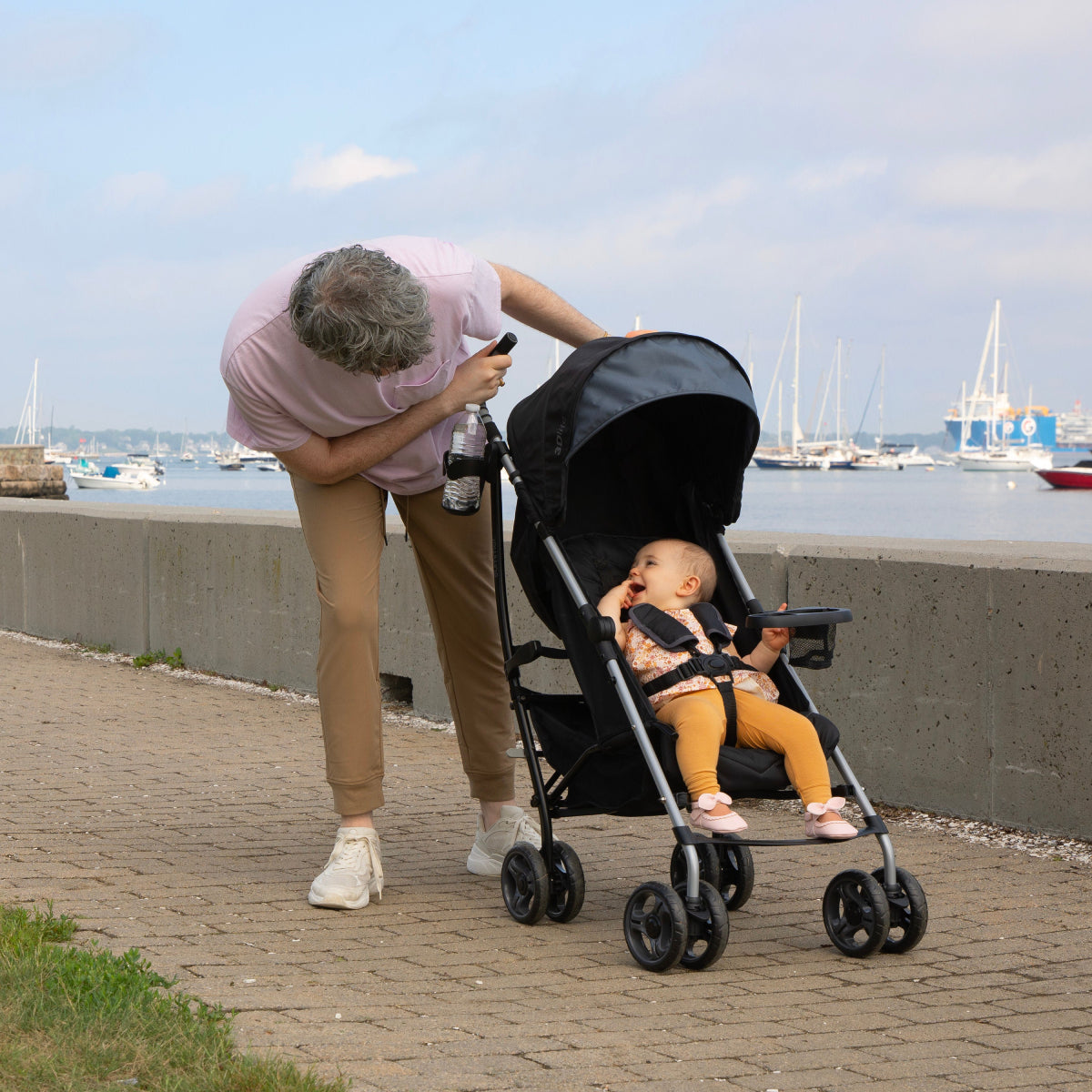 Ingenuity Summer 3Dlite Convenience Stroller with 5-Point Safety Harness and Adjustable Shoulder Straps - Black
