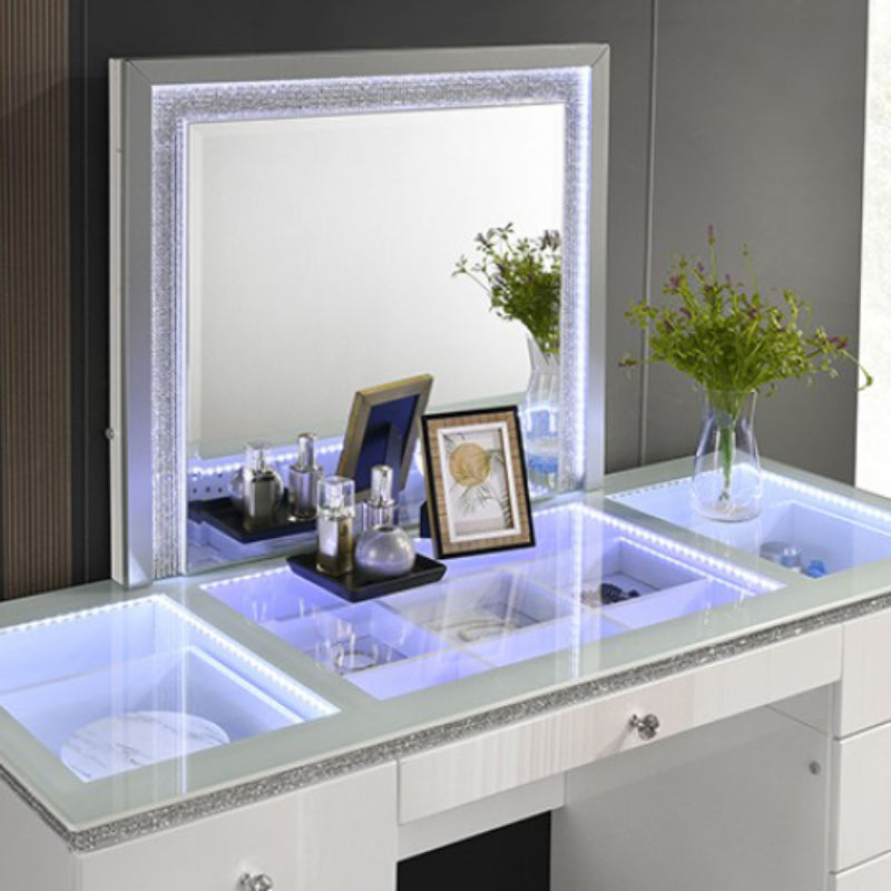 Helm Vanity Set by Furniture of America - White