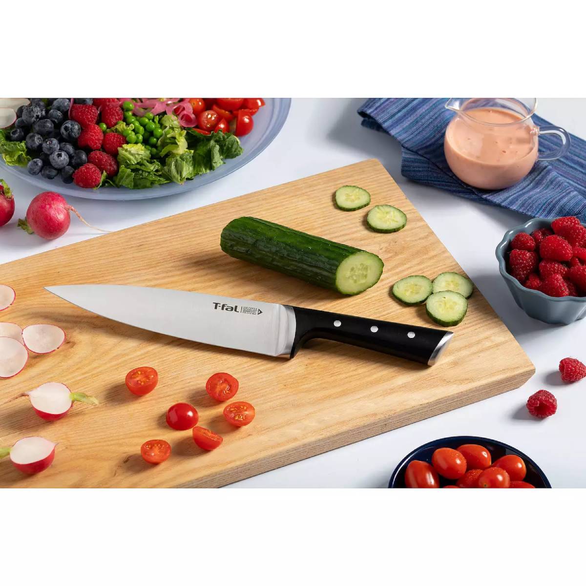 T-fal K2822364 Ice Force 8" Chef Knife - Black/Stainless Steel