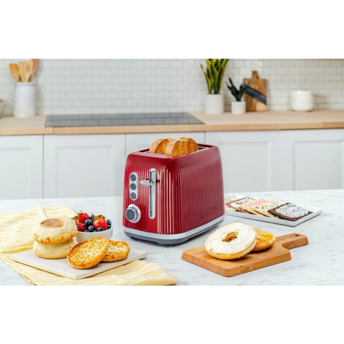 Oster IMPRD2SGB21 2-Slice Toaster - Red