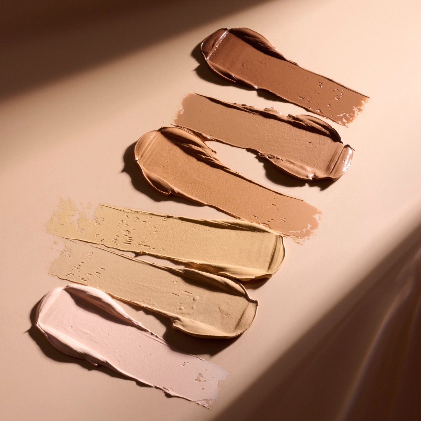 Beauty Creations Sand Snatchural Creamy Complexion Palette