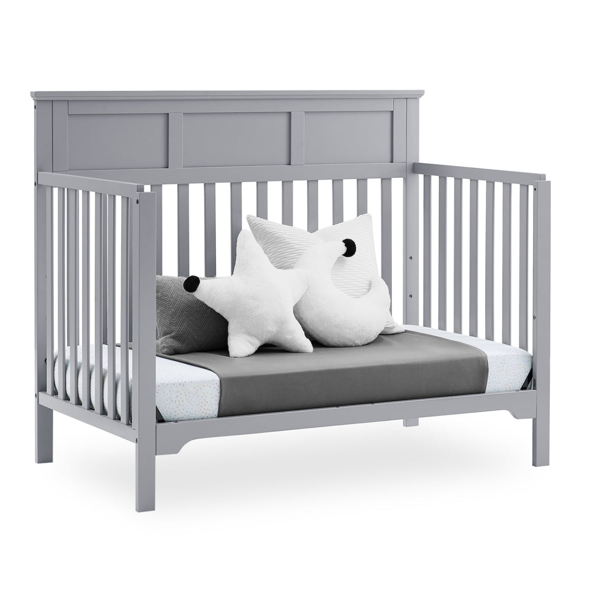 Delta Children Sweet Beginnings Hart Flat Top Gray 6-in-1 Convertible Wooden Crib
