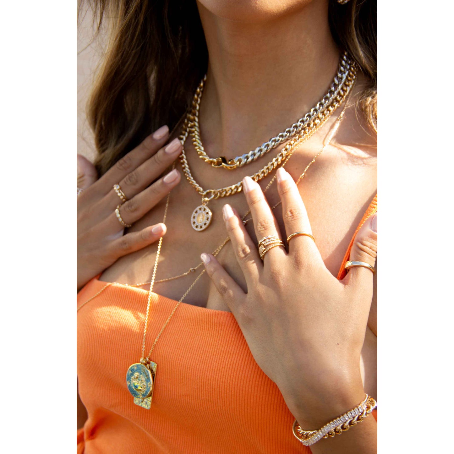 Collar de cadena de eslabones de metal mixto de 17" de Ettika en oro de 18 k y rodio sobre acero