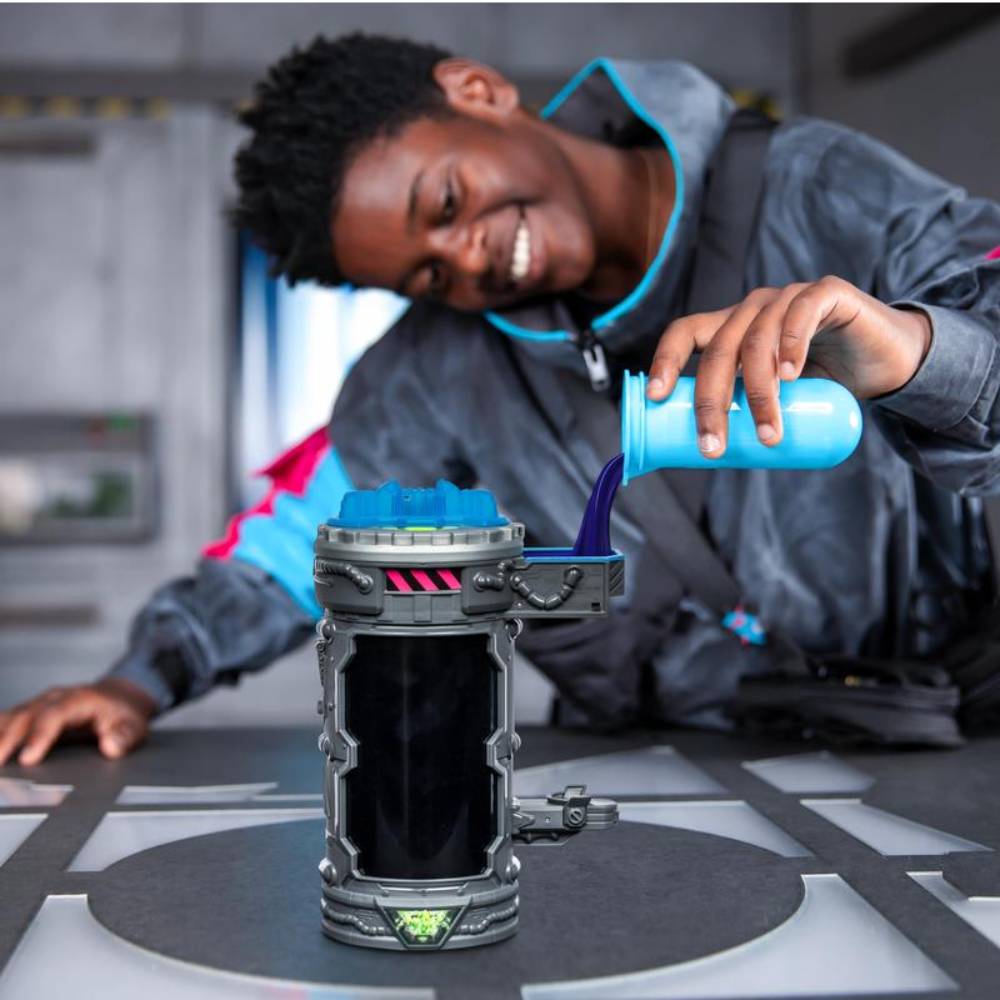 Mr Beast Lab Mutators Mutation Chamber 5.5" Figure - Assortment