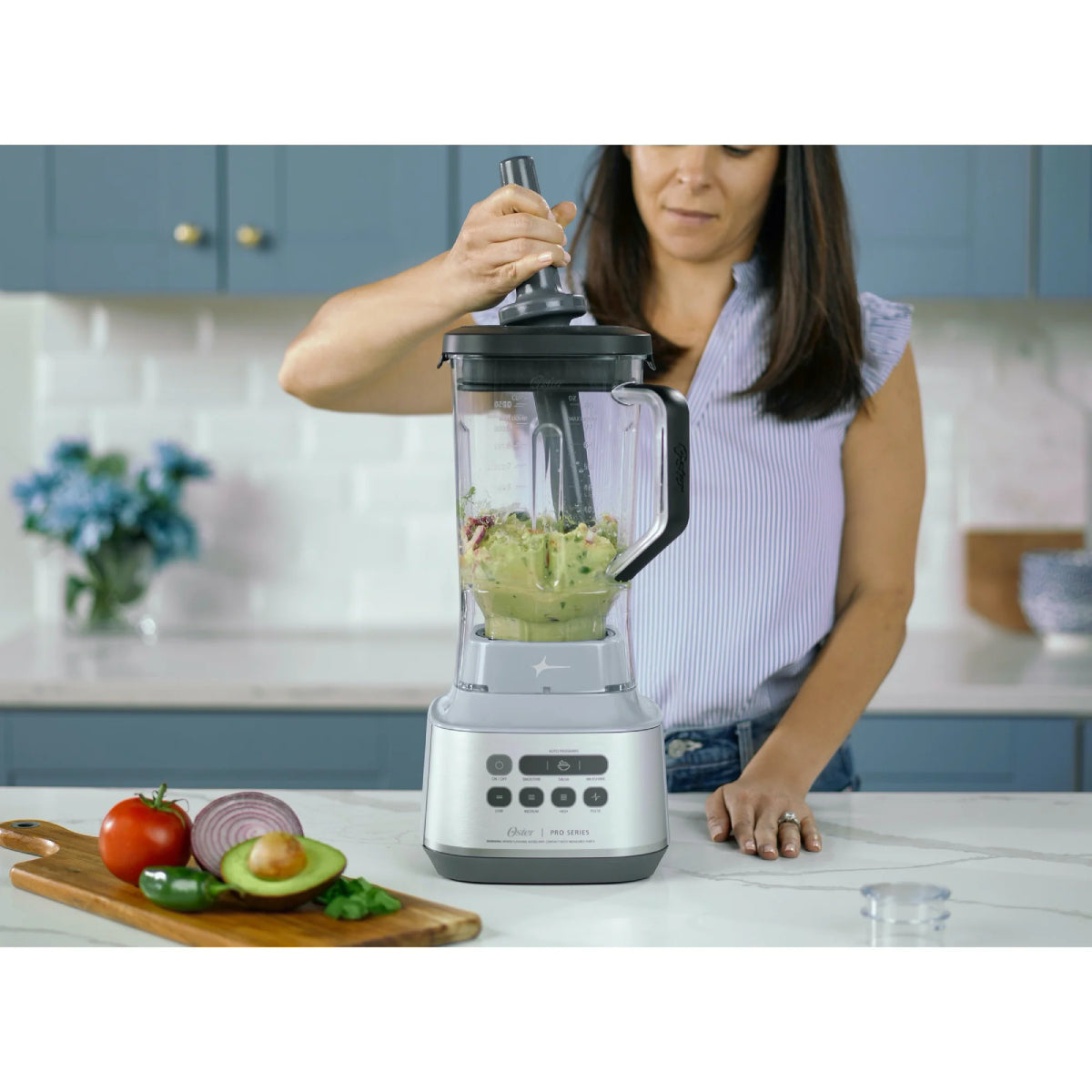 Oster 2198585 Pro Series 1000 Watt Kitchen System Blender - Silver